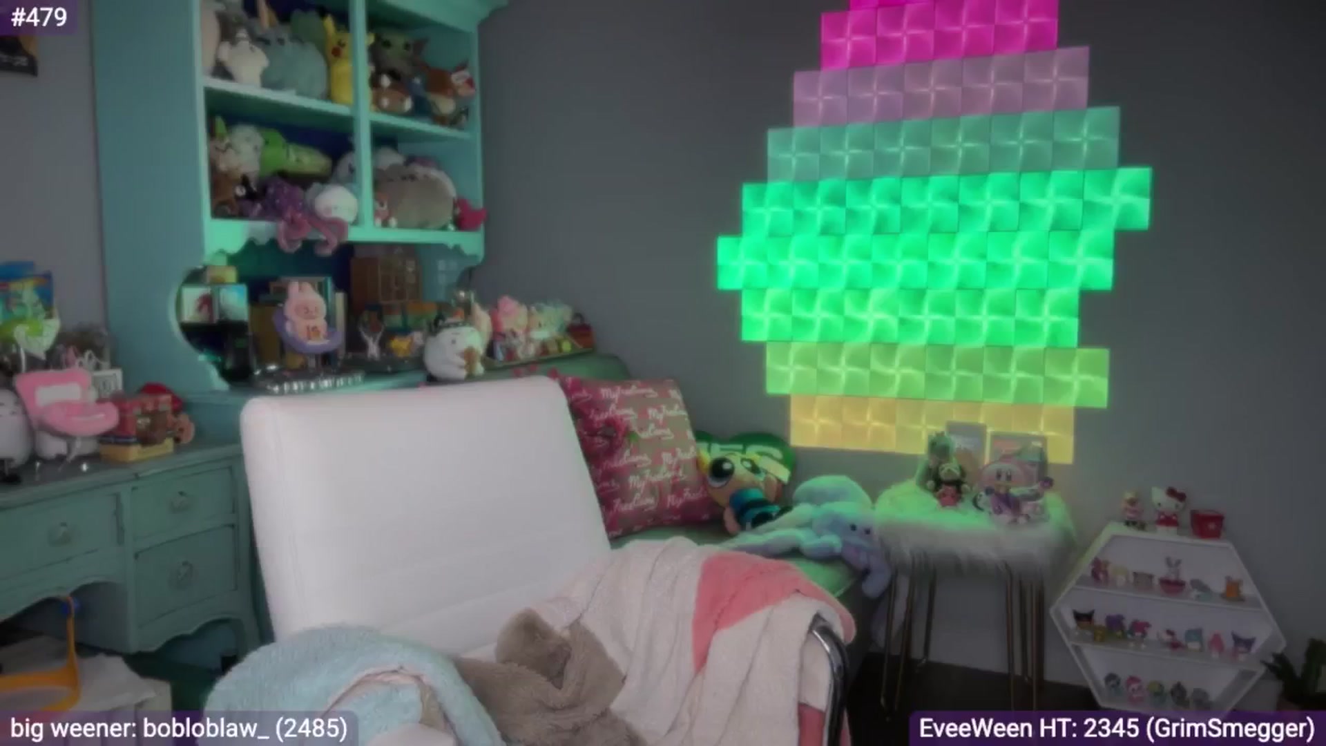 Gallery image thumbnail from EveeMinx's myfreecams stream on, 10/18/2025, 08:20 image 9 of 20