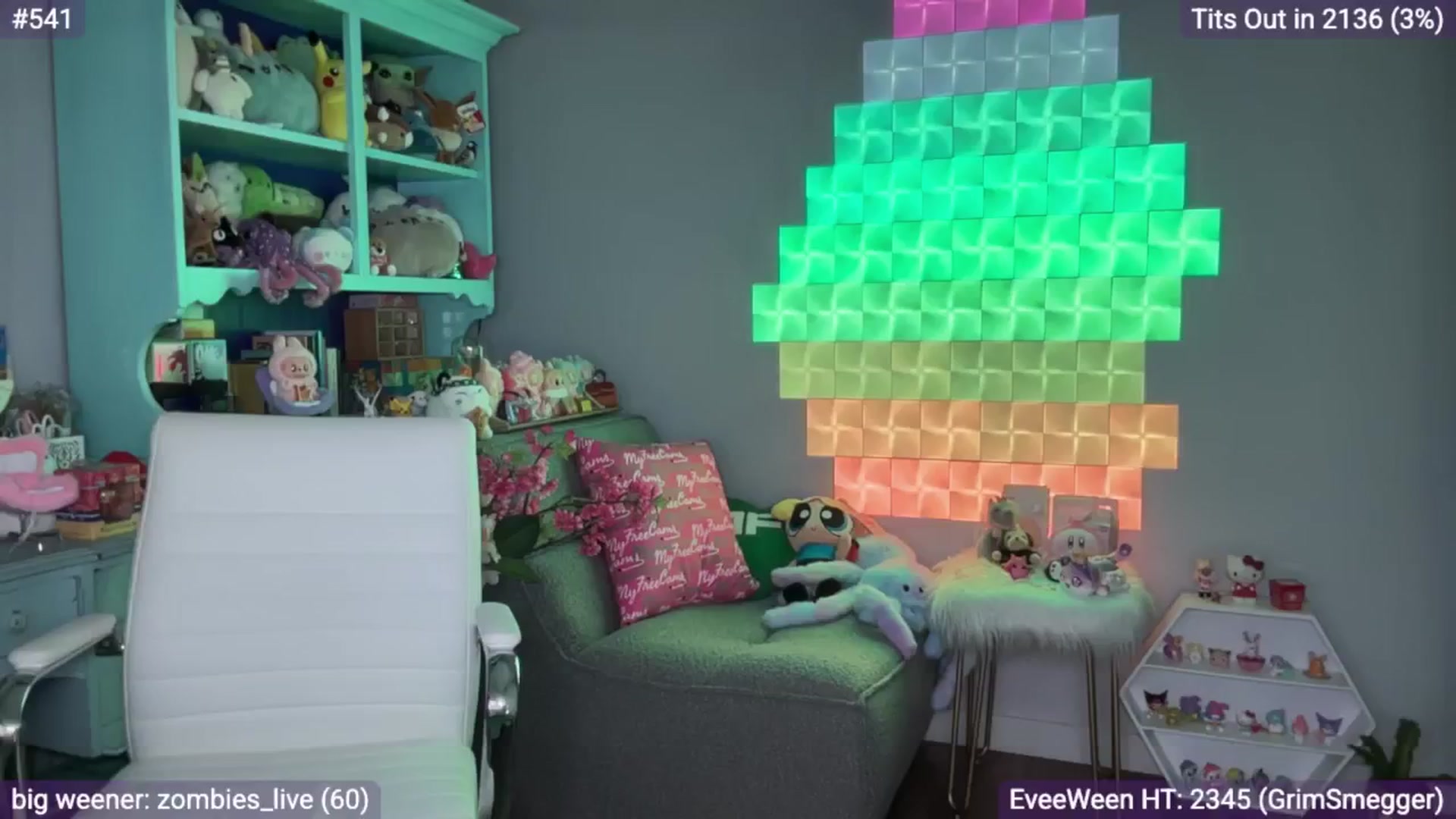 Gallery image thumbnail from EveeMinx's myfreecams stream on, 10/20/2025, 06:15 image 11 of 20