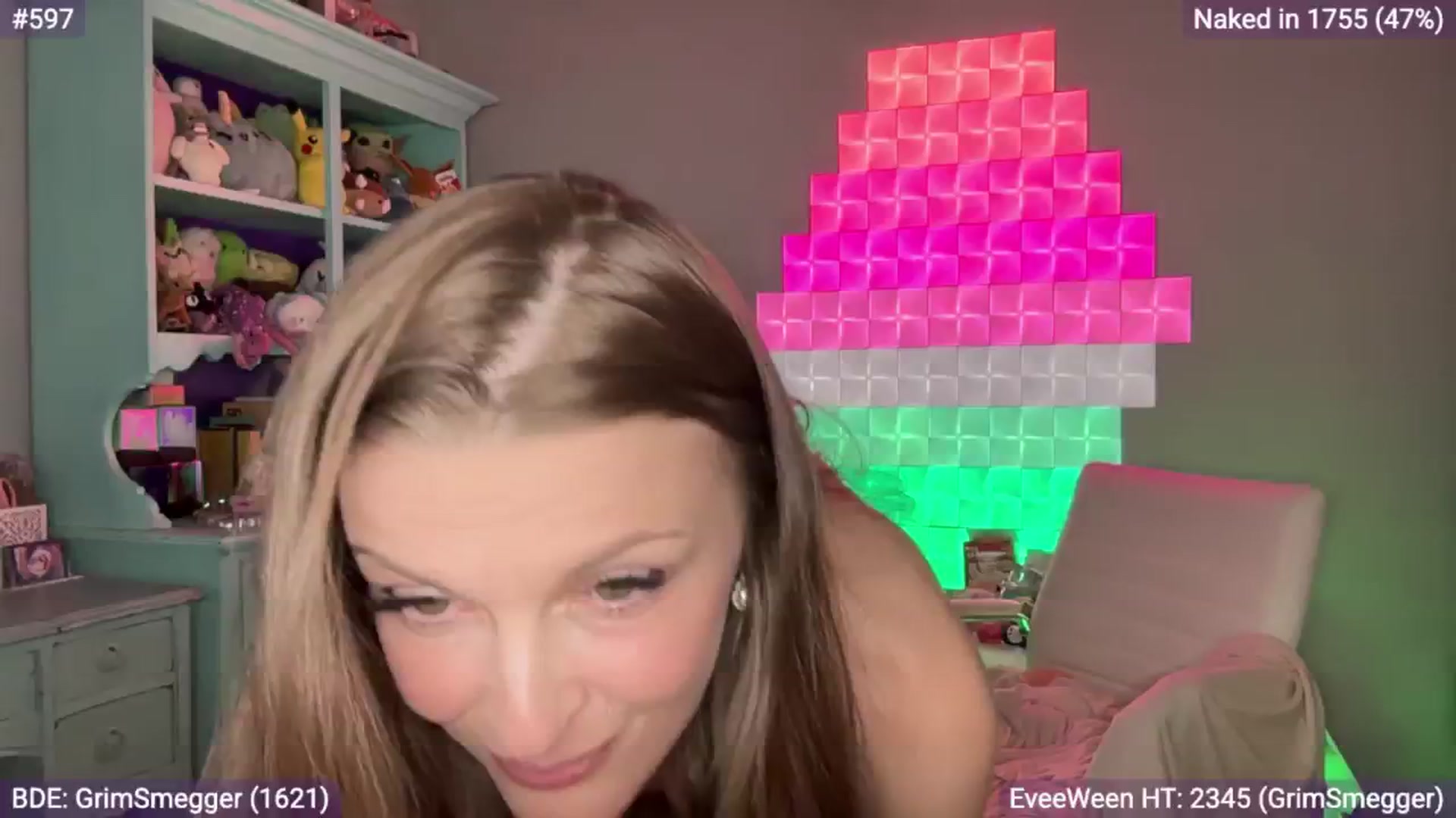 Gallery image thumbnail from EveeMinx's myfreecams stream on, 10/26/2025, 07:42 image 2 of 20
