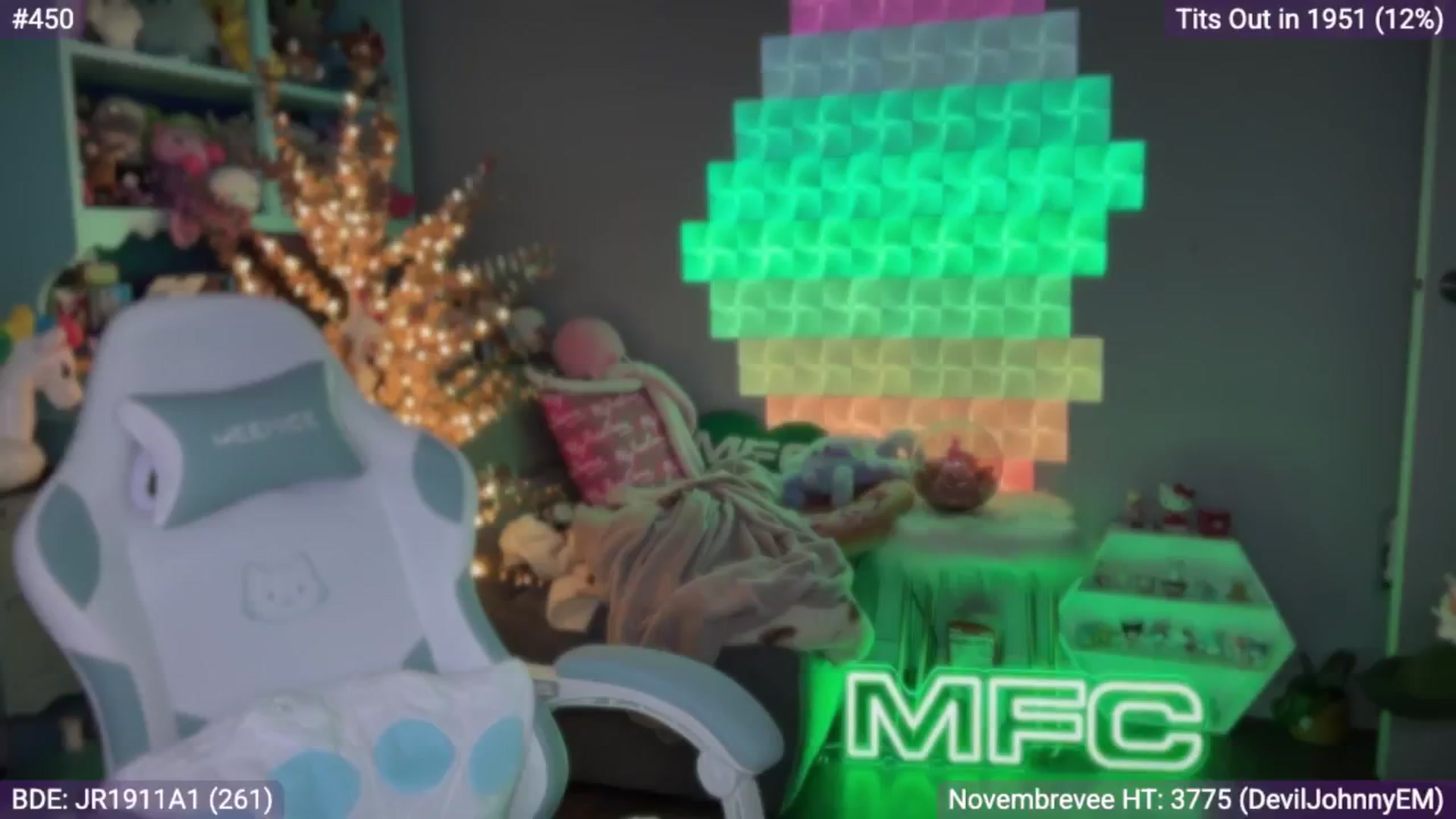 Gallery image thumbnail from EveeMinx's myfreecams stream on, 11/27/2025, 06:49 image 19 of 20