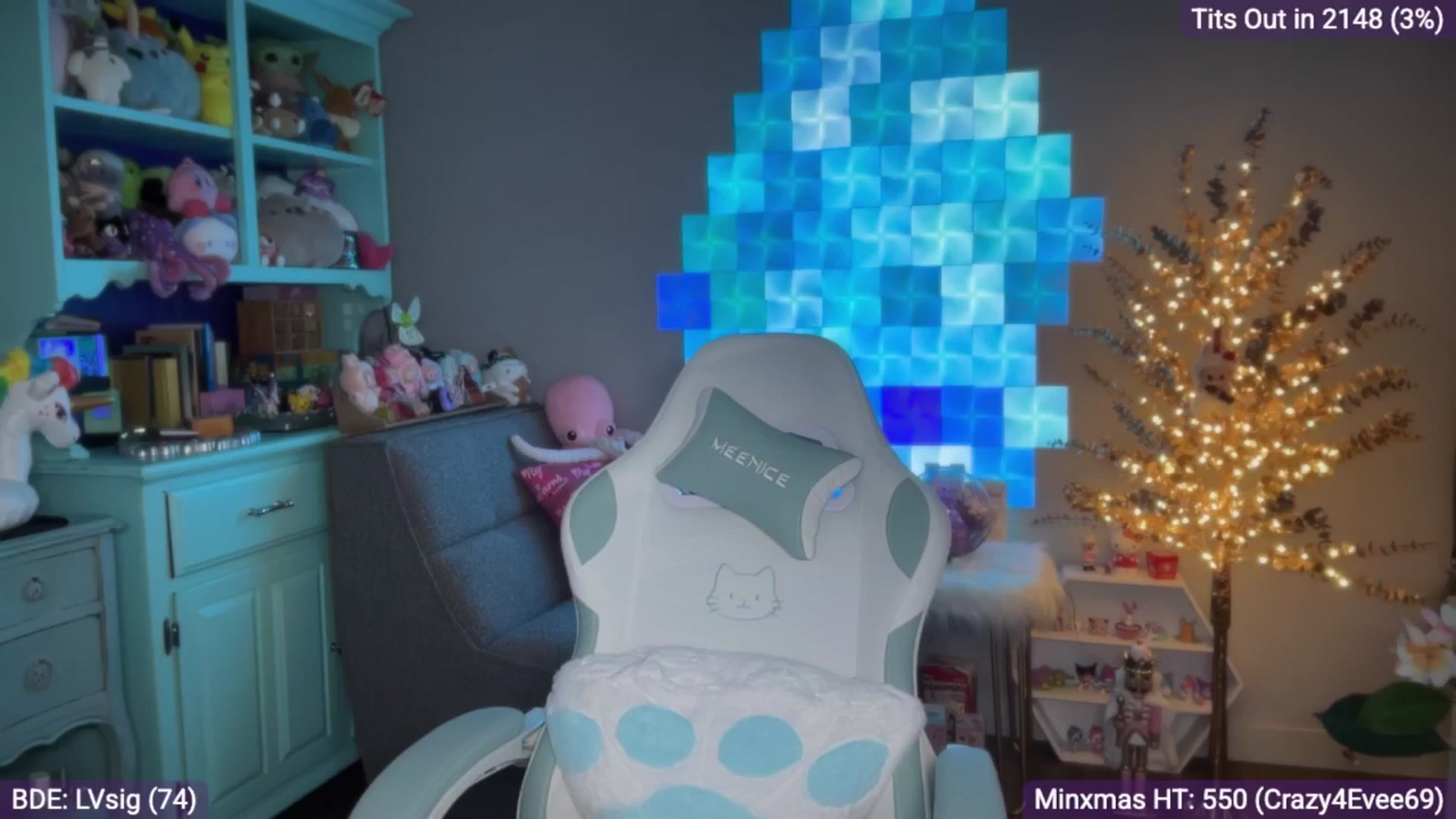 Gallery image thumbnail from EveeMinx's myfreecams stream on, 12/09/2025, 08:40 image 2 of 20