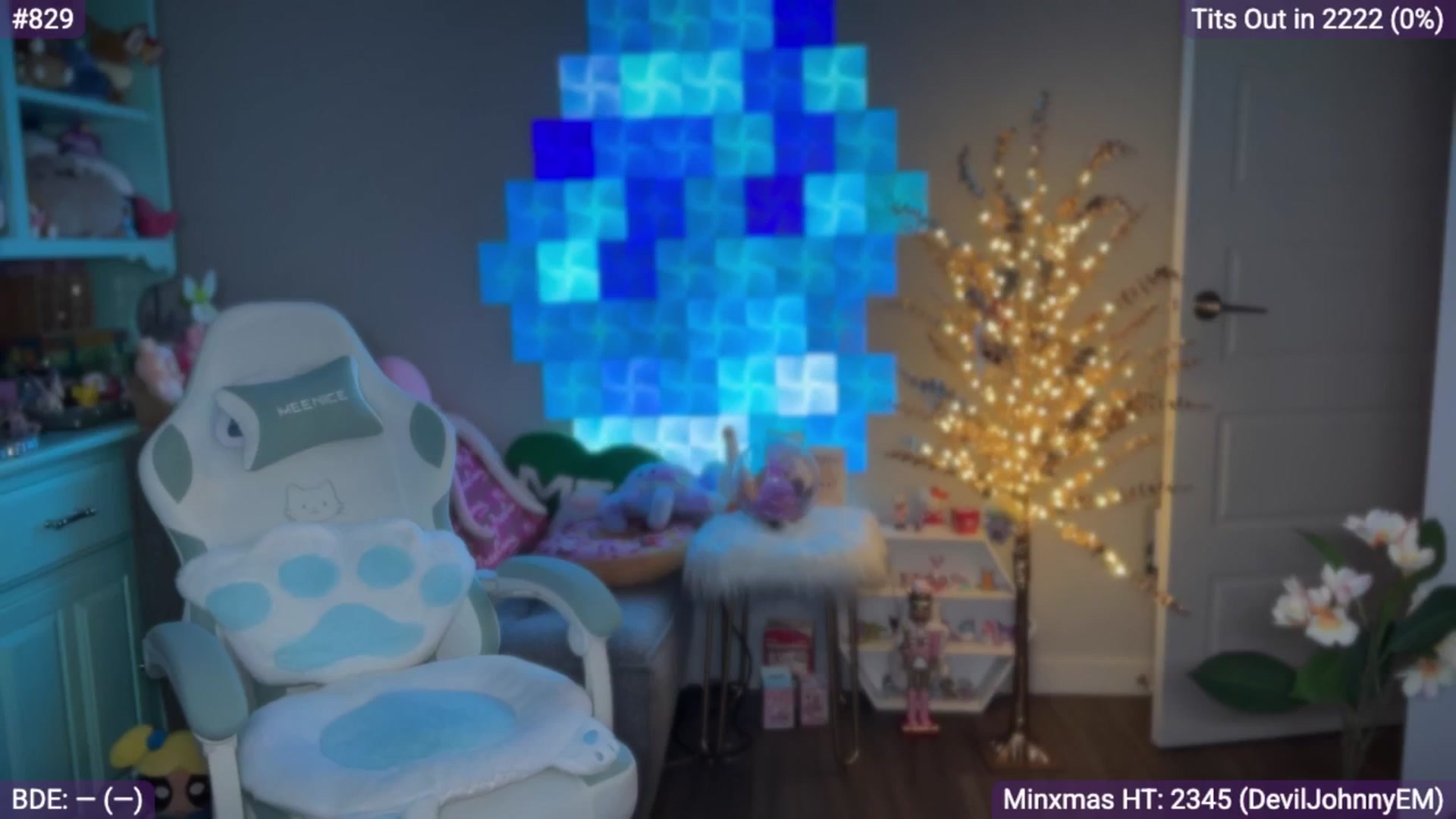Gallery image thumbnail from EveeMinx's myfreecams stream on, 12/18/2025, 06:33 image 11 of 20