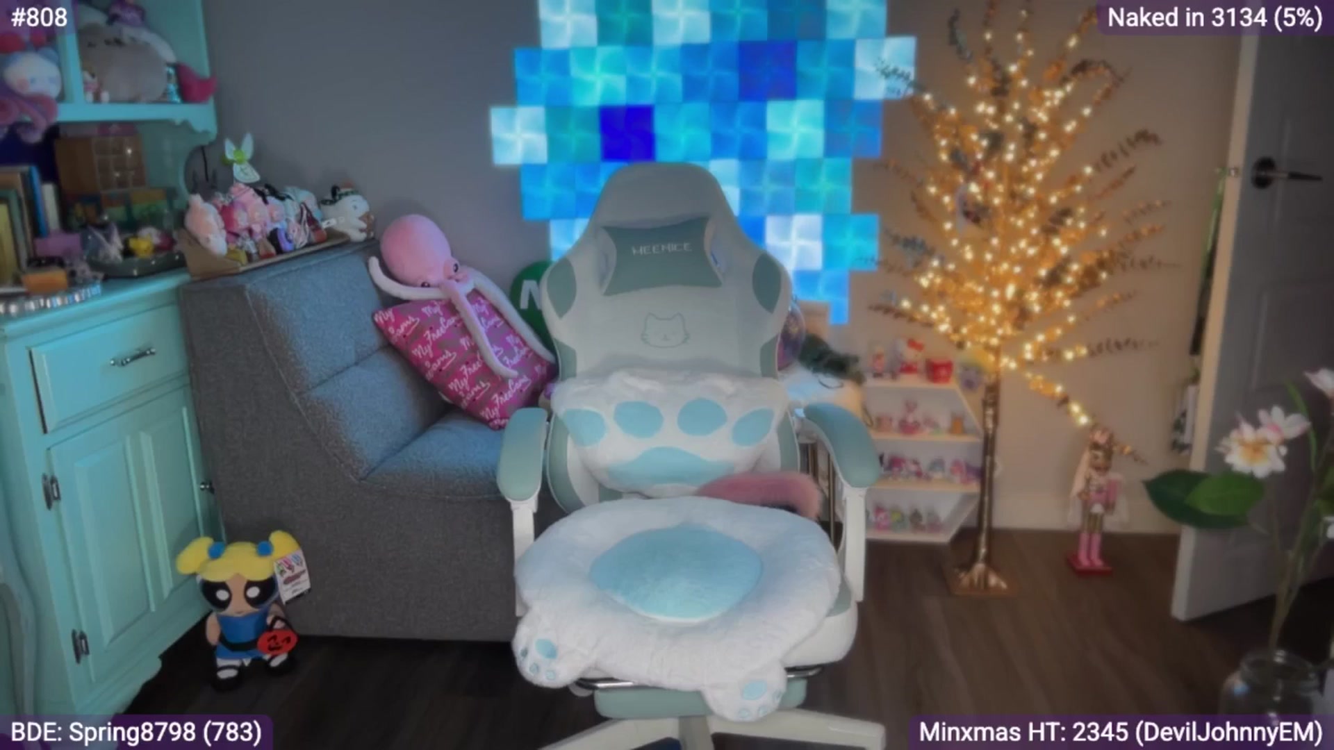 Gallery image thumbnail from EveeMinx's myfreecams stream on, 12/20/2025, 07:40 image 19 of 20