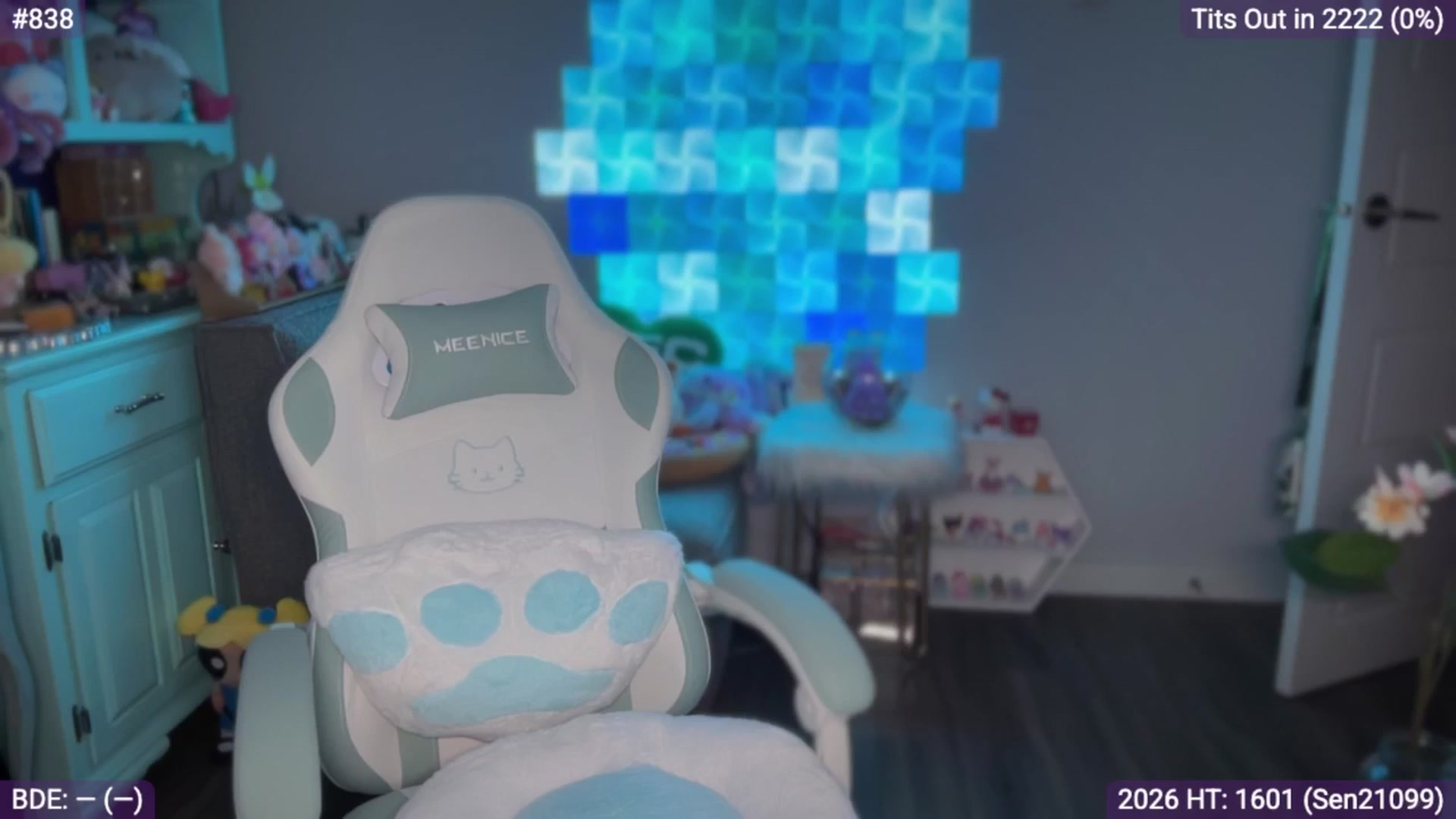 Gallery image thumbnail from EveeMinx's myfreecams stream on, 01/06/2026, 05:24 image 19 of 20