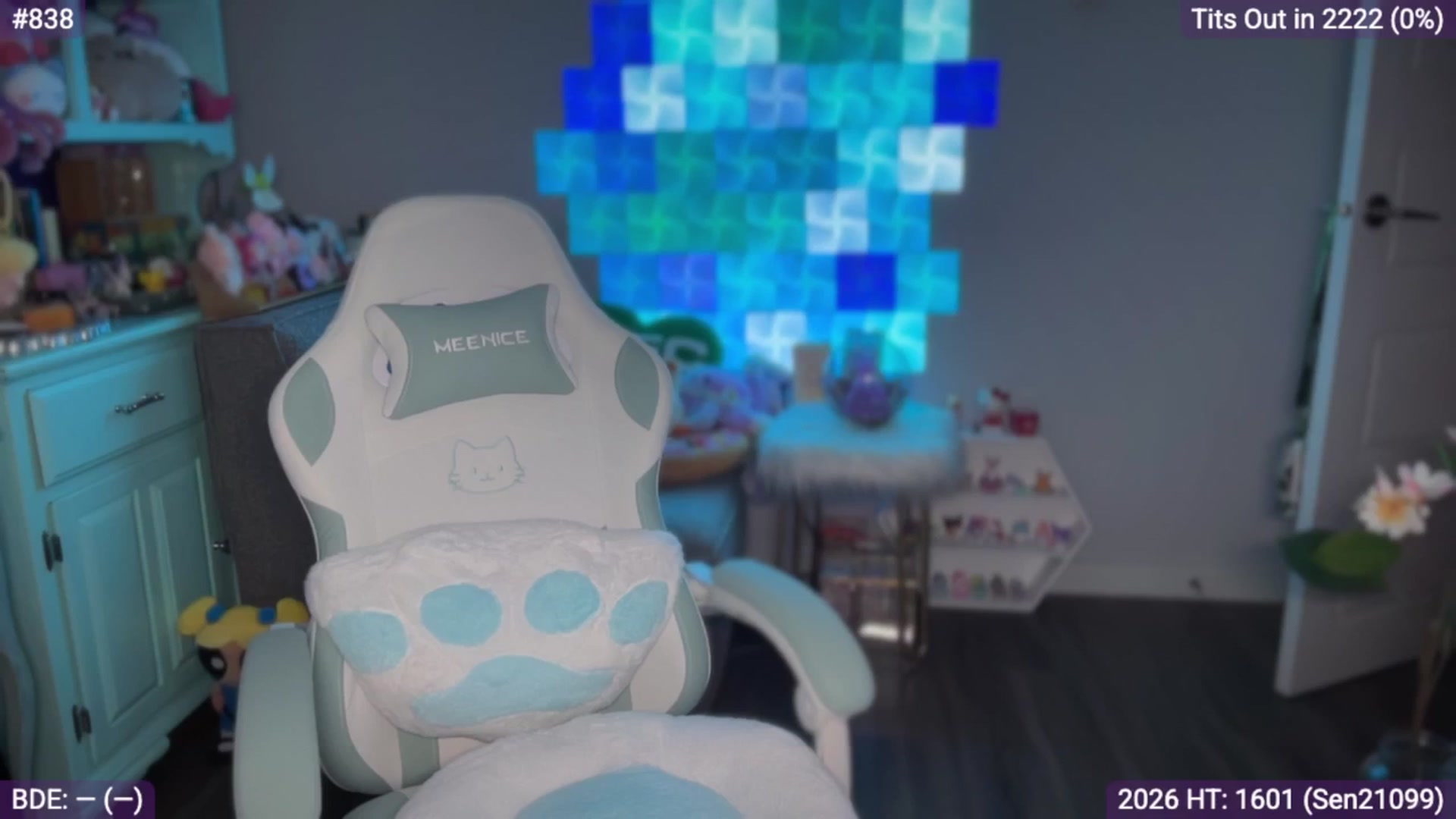 Gallery image thumbnail from EveeMinx's myfreecams stream on, 01/06/2026, 05:24 image 17 of 20