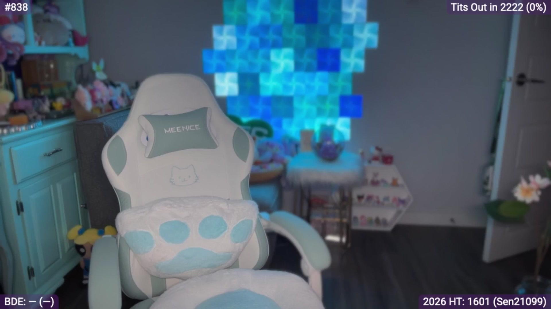 Gallery image thumbnail from EveeMinx's myfreecams stream on, 01/06/2026, 05:24 image 18 of 20