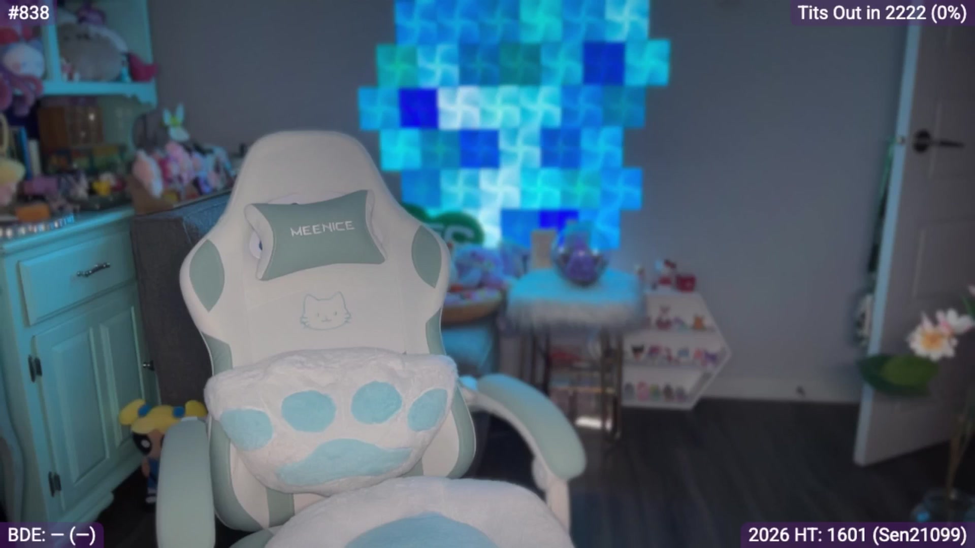 Gallery image thumbnail from EveeMinx's myfreecams stream on, 01/06/2026, 05:24 image 15 of 20
