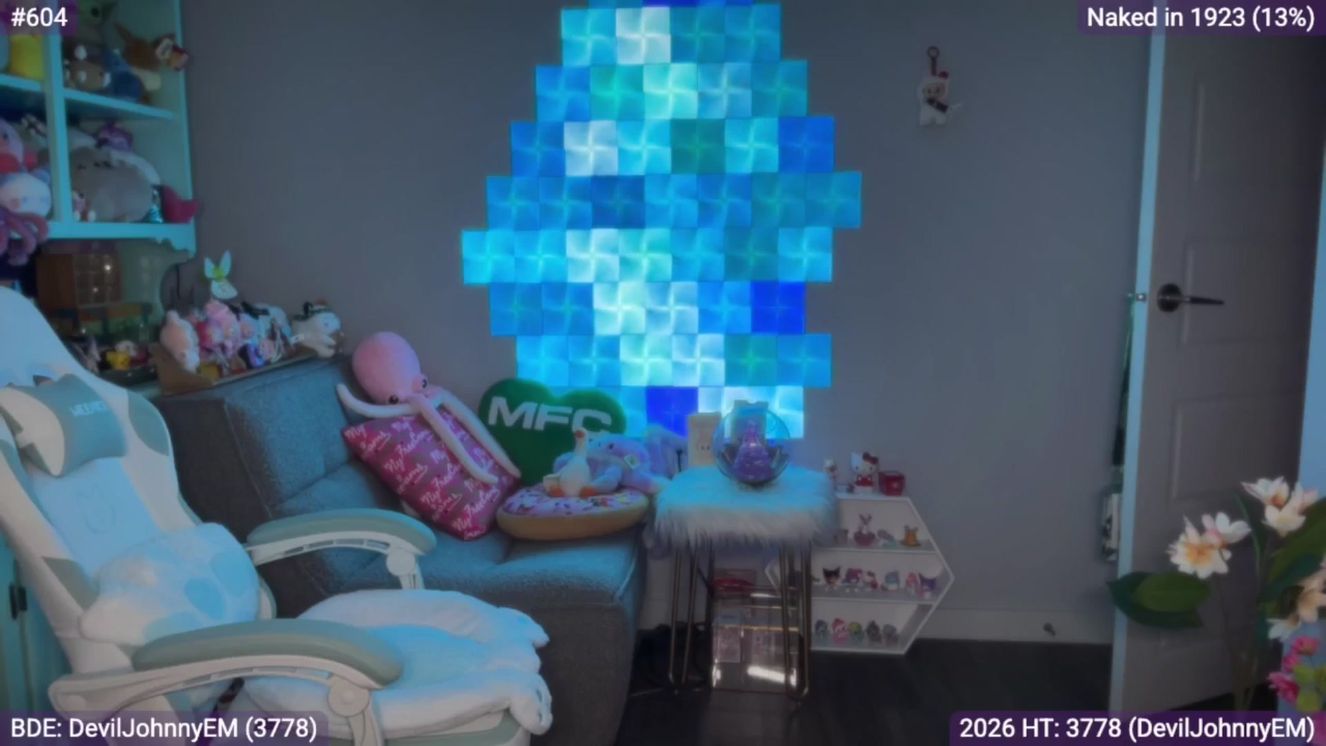 Gallery image thumbnail from EveeMinx's myfreecams stream on, 01/06/2026, 07:24 image 15 of 20