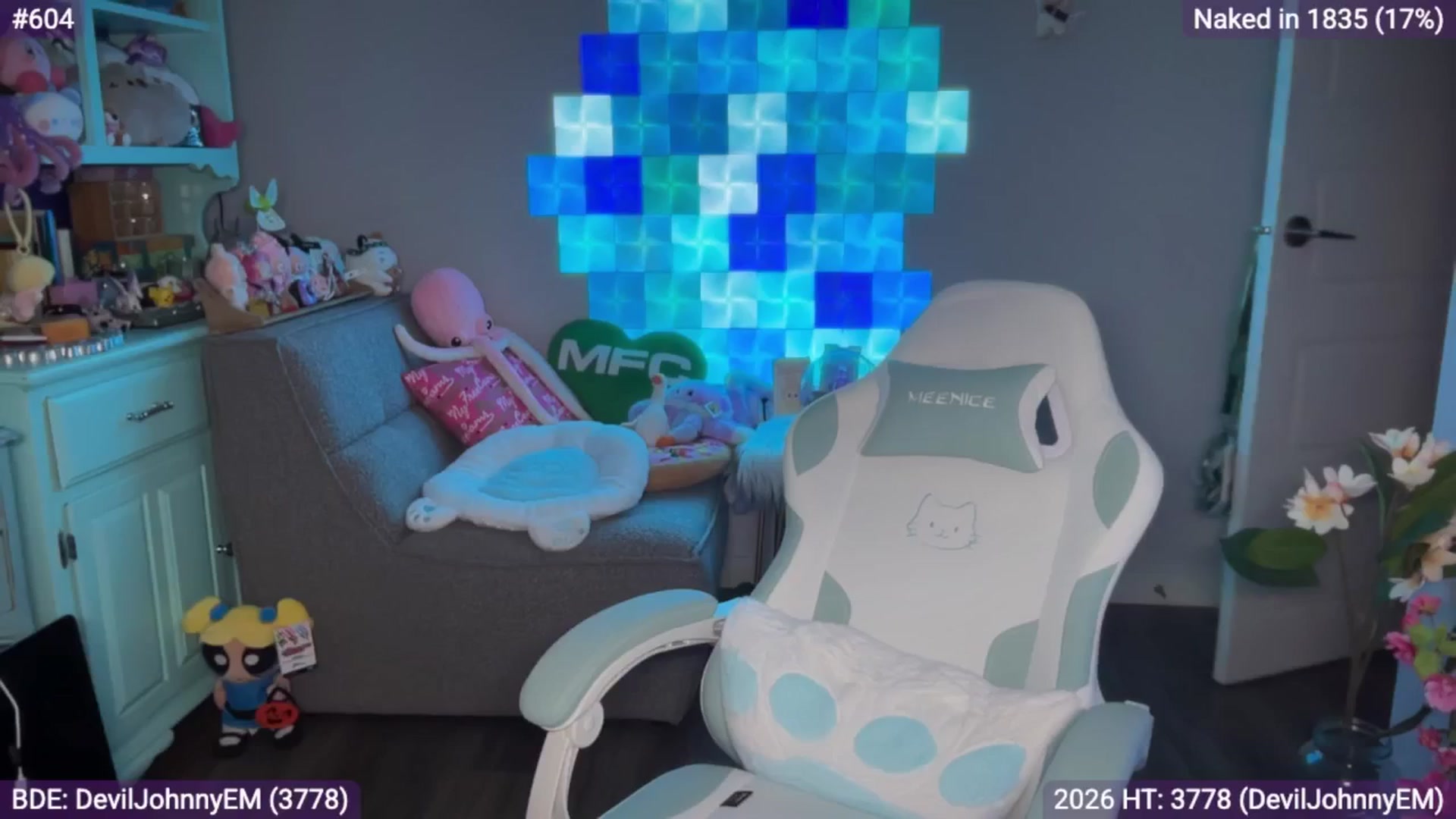 Gallery image thumbnail from EveeMinx's myfreecams stream on, 01/06/2026, 08:23 image 13 of 20