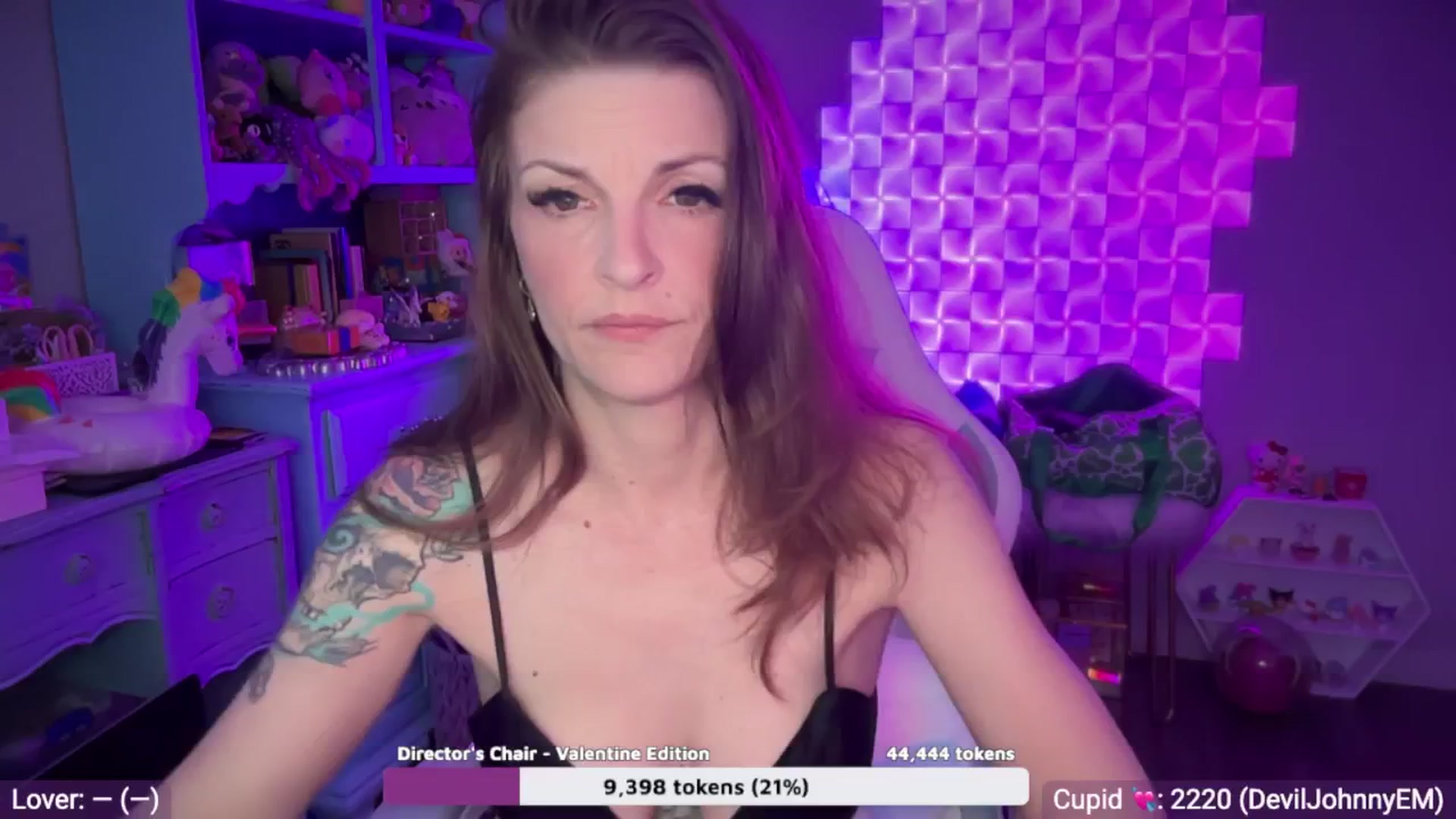Gallery image thumbnail from EveeMinx's myfreecams stream on, 02/09/2026, 07:16 image 13 of 20