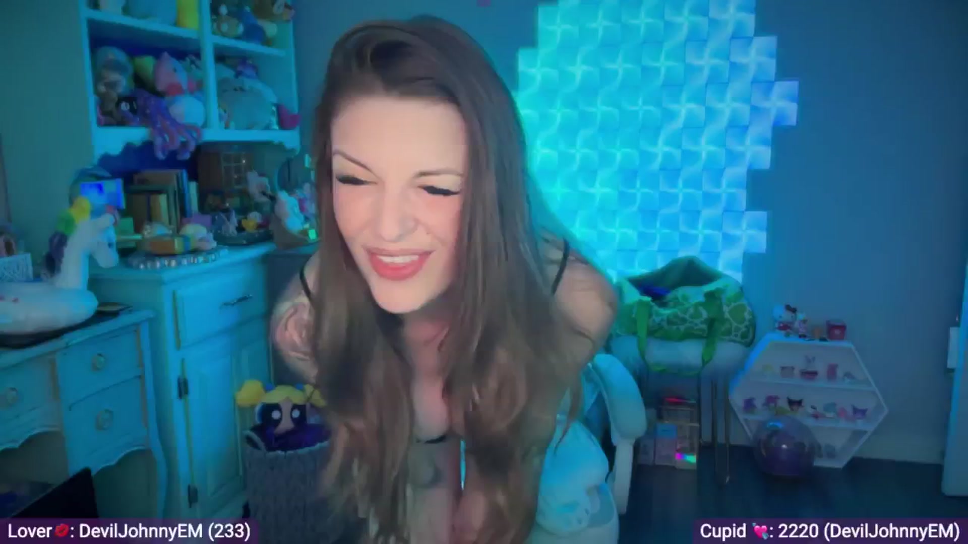 Gallery image thumbnail from EveeMinx's myfreecams stream on, 02/09/2026, 08:40 image 17 of 20