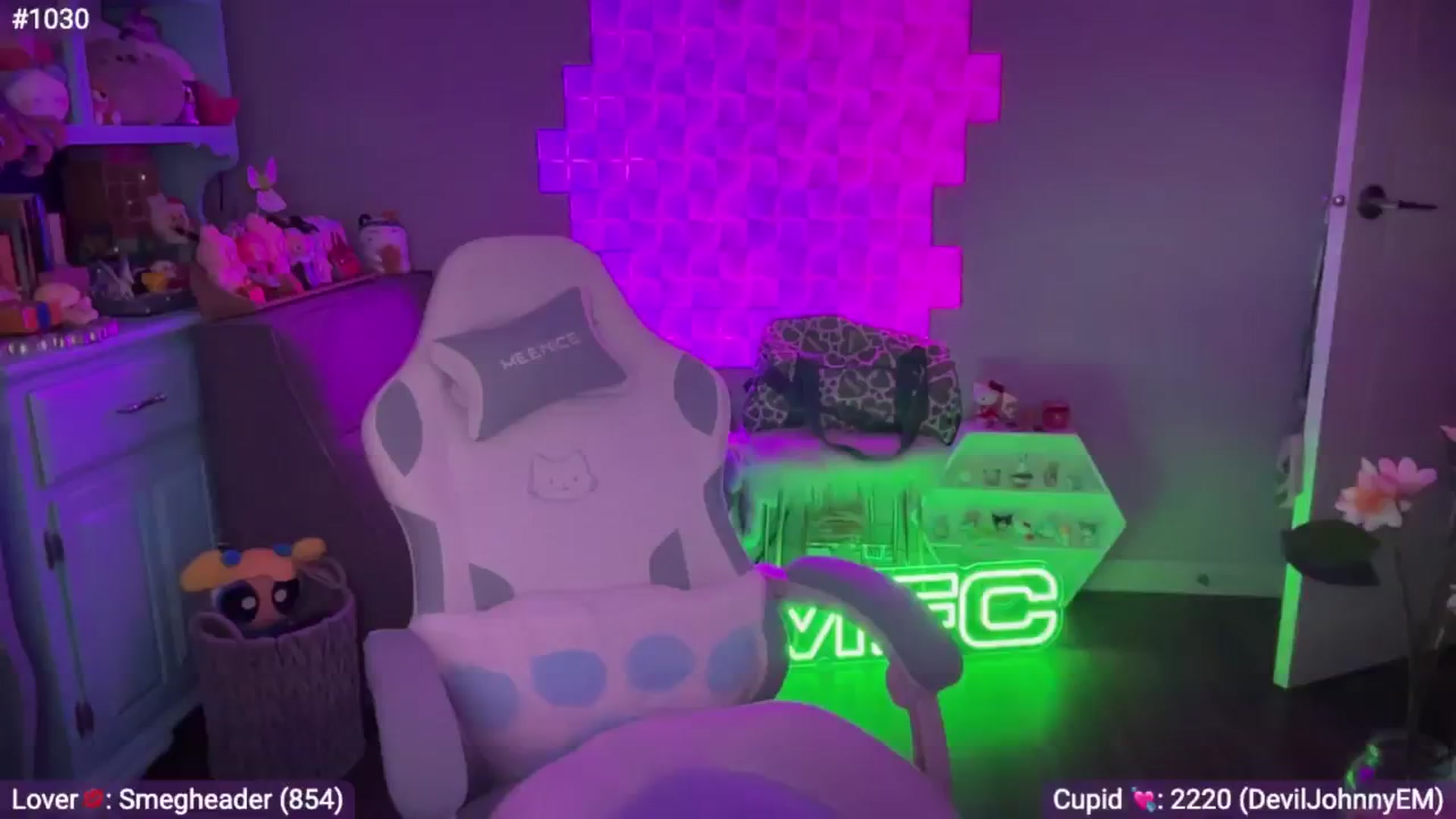 Gallery image thumbnail from EveeMinx's myfreecams stream on, 02/12/2026, 08:55 image 13 of 20