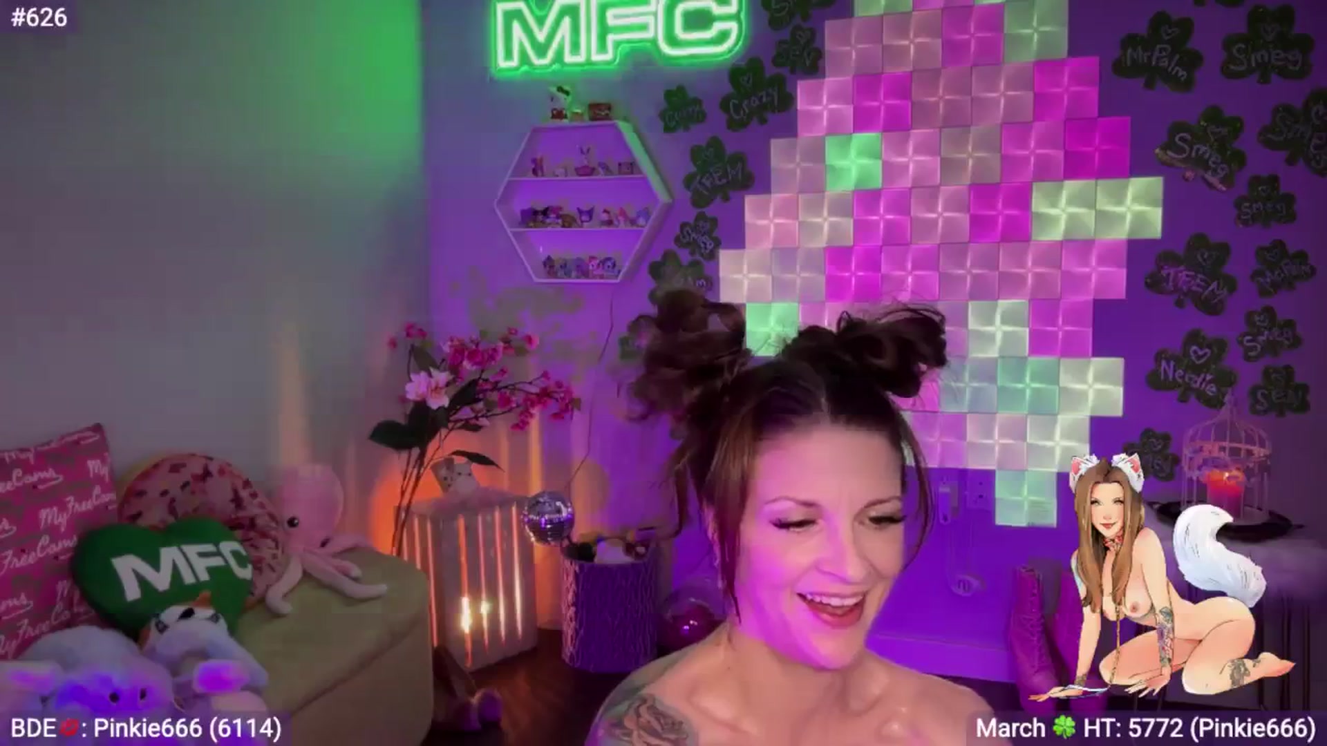 Gallery image thumbnail from EveeMinx's myfreecams stream on, 03/20/2026, 10:02 image 19 of 20
