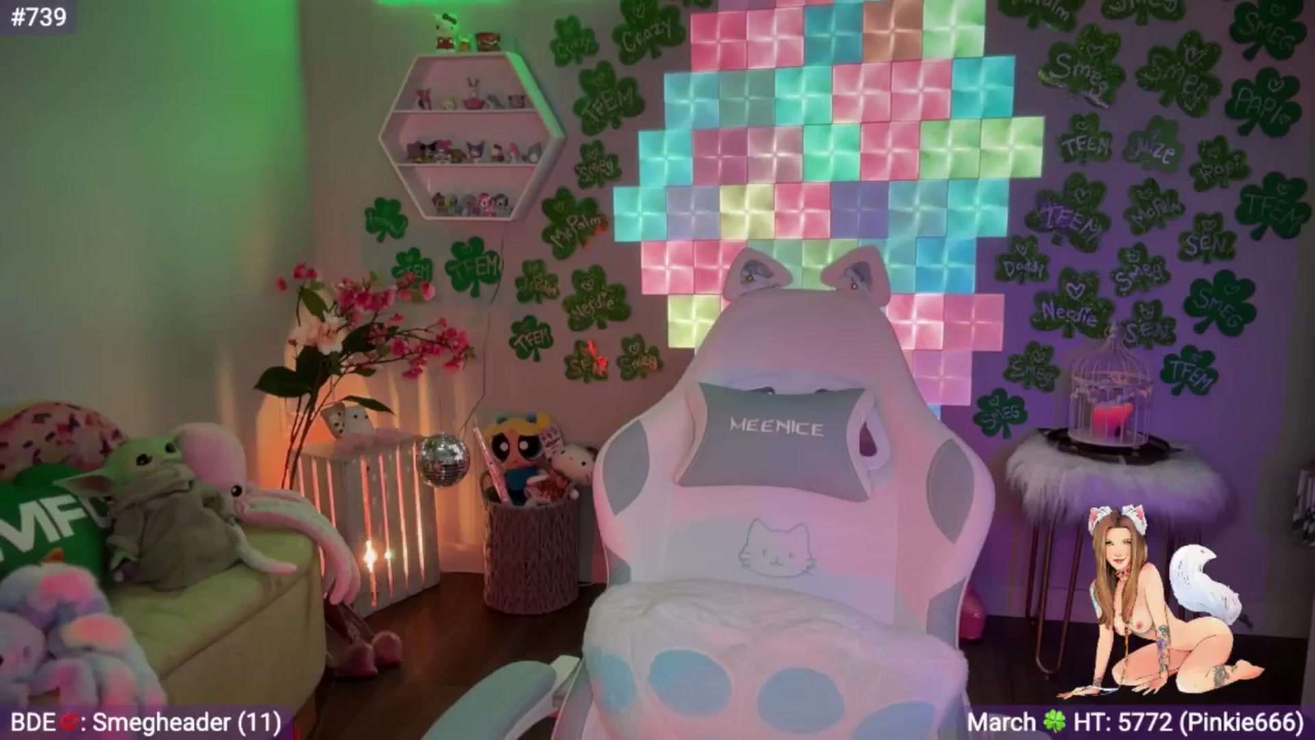 Gallery image thumbnail from EveeMinx's myfreecams stream on, 03/31/2026, 07:04 image 12 of 20