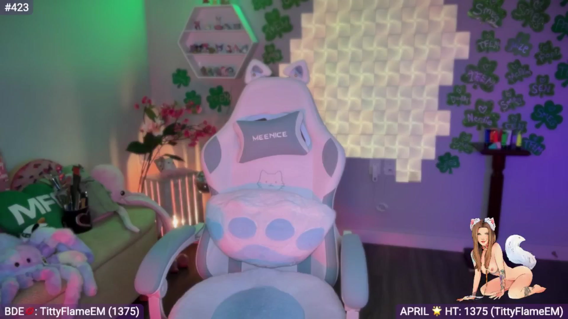 Gallery image thumbnail from EveeMinx's myfreecams stream on, 04/02/2026, 06:15 image 4 of 20