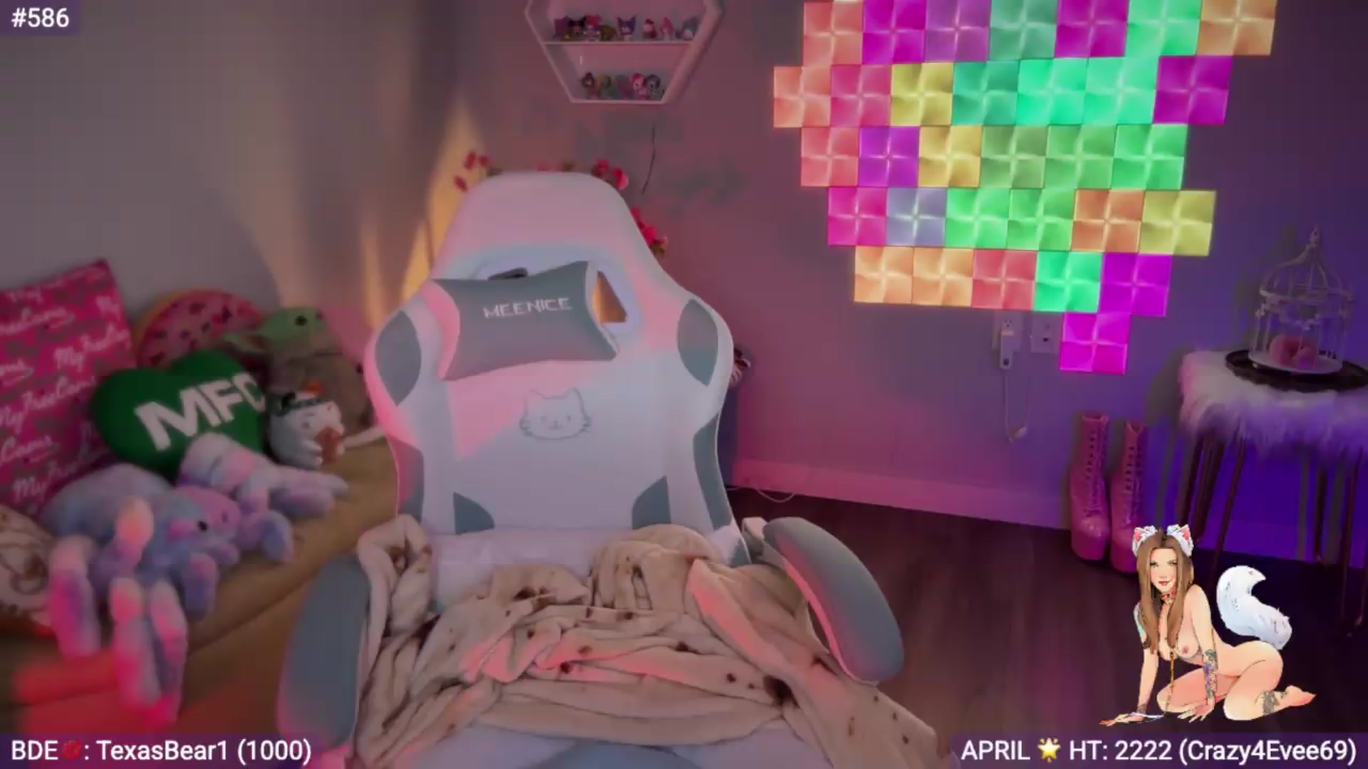 Gallery image thumbnail from EveeMinx's myfreecams stream on, 05/11/2026, 06:50 image 18 of 20