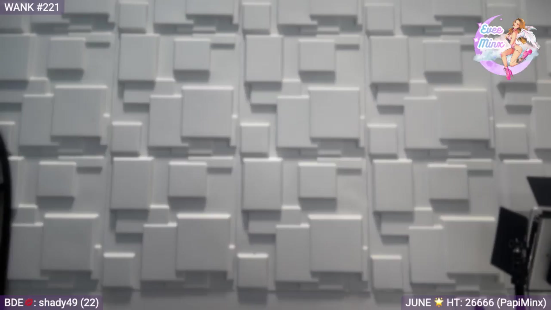 Gallery image thumbnail from EveeMinx's myfreecams stream on, 06/29/2026, 23:33 image 15 of 20