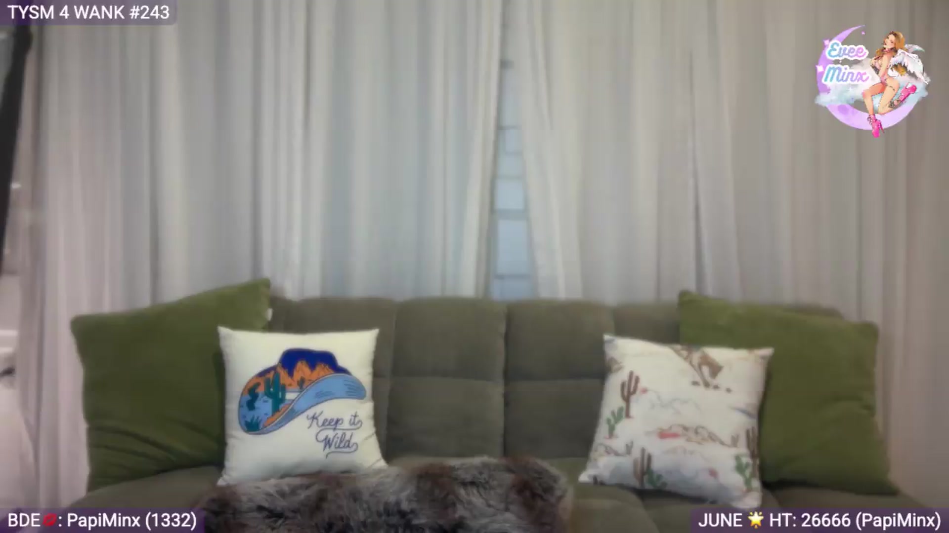 Gallery image thumbnail from EveeMinx's myfreecams stream on, 07/01/2026, 08:19 image 11 of 20