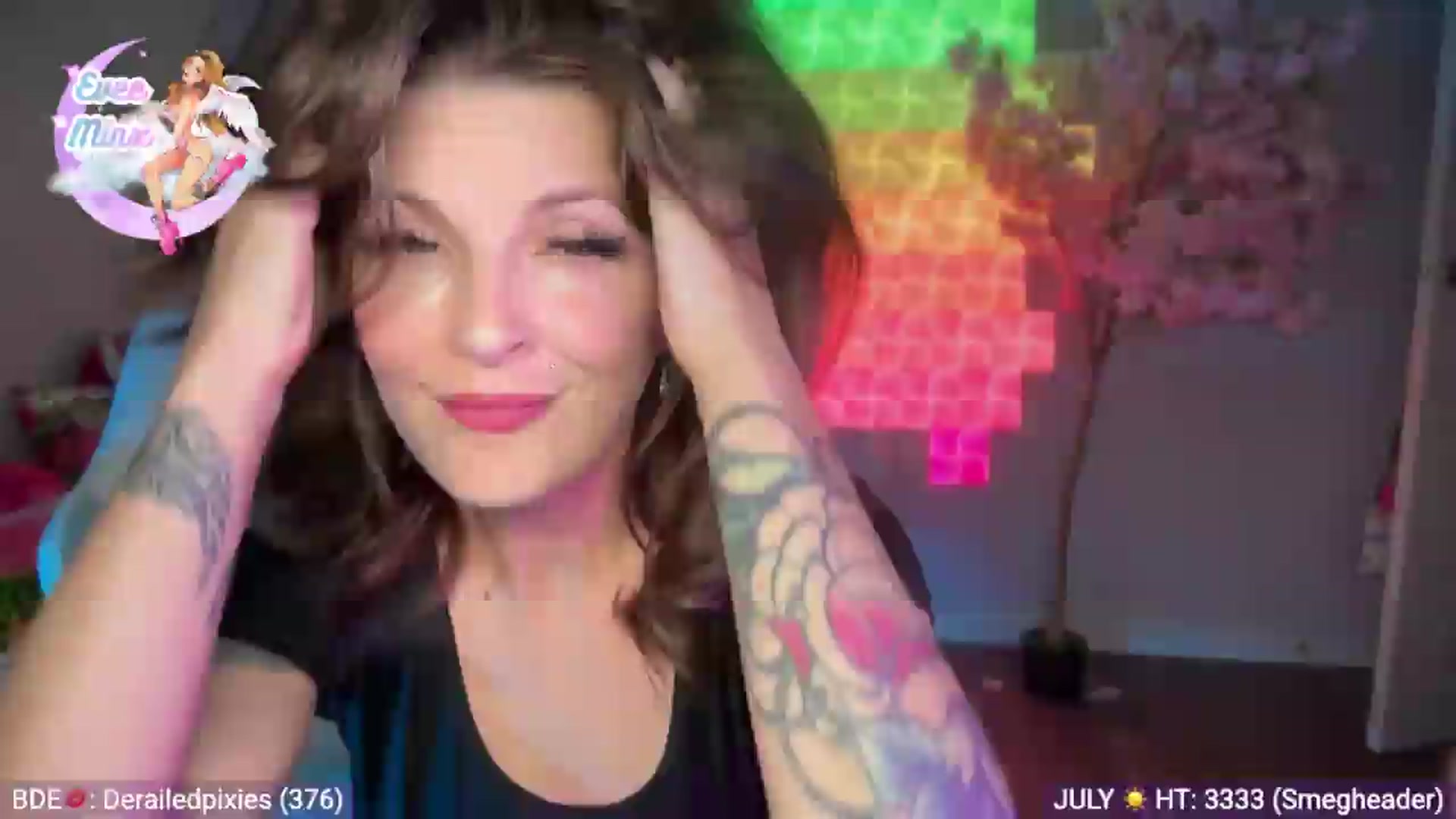 Gallery image thumbnail from EveeMinx's myfreecams stream on, 07/28/2026, 06:10 image 2 of 20