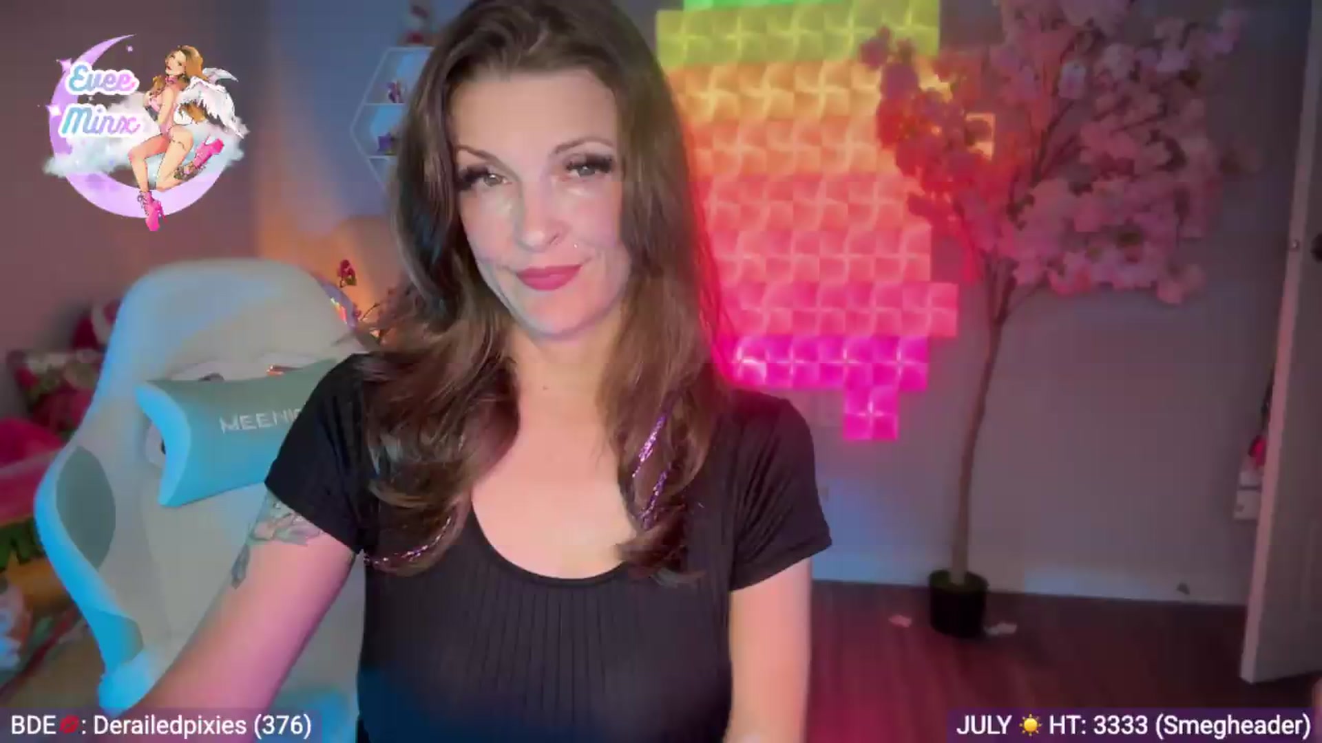 Gallery image thumbnail from EveeMinx's myfreecams stream on, 07/28/2026, 06:10 image 1 of 20