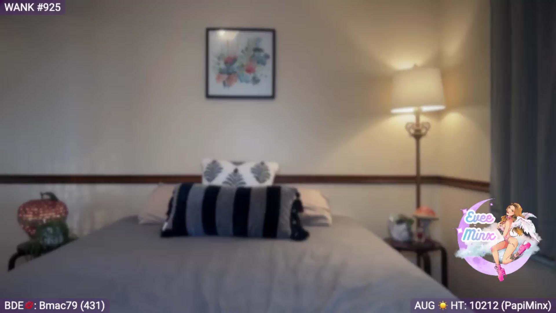 Gallery image thumbnail from EveeMinx's myfreecams stream on, 08/14/2026, 21:17 image 15 of 20