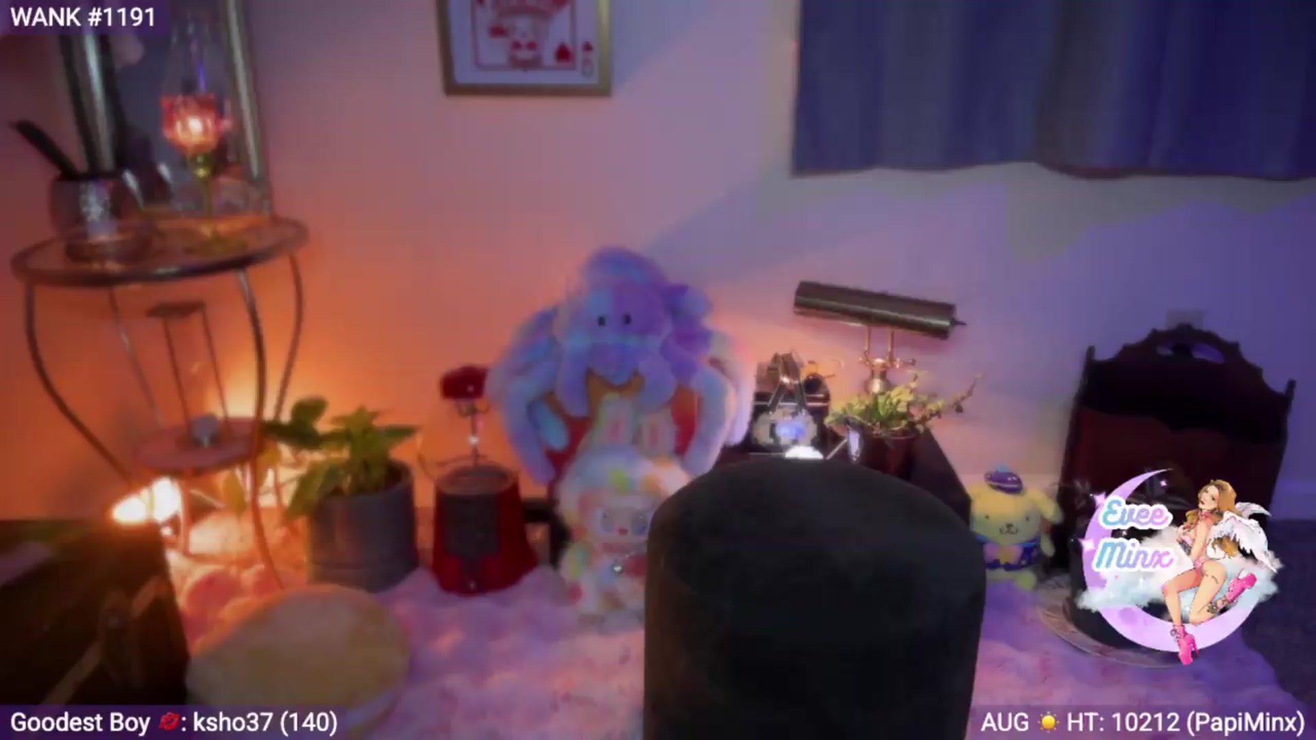 Gallery image thumbnail from EveeMinx's myfreecams stream on, 09/01/2026, 07:01 image 5 of 20