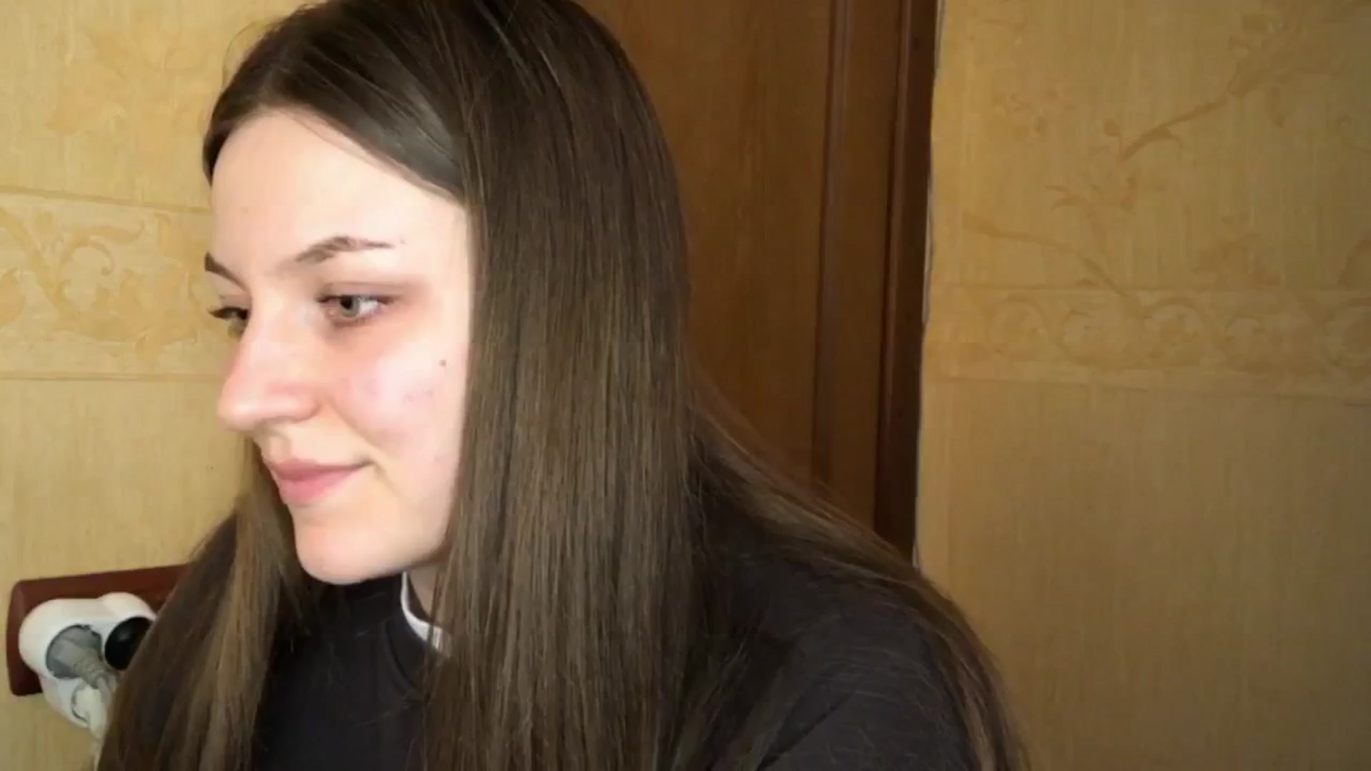 Gallery image thumbnail from EveeeOliveee's myfreecams stream on, 05/19/2025, 22:48 image 13 of 20
