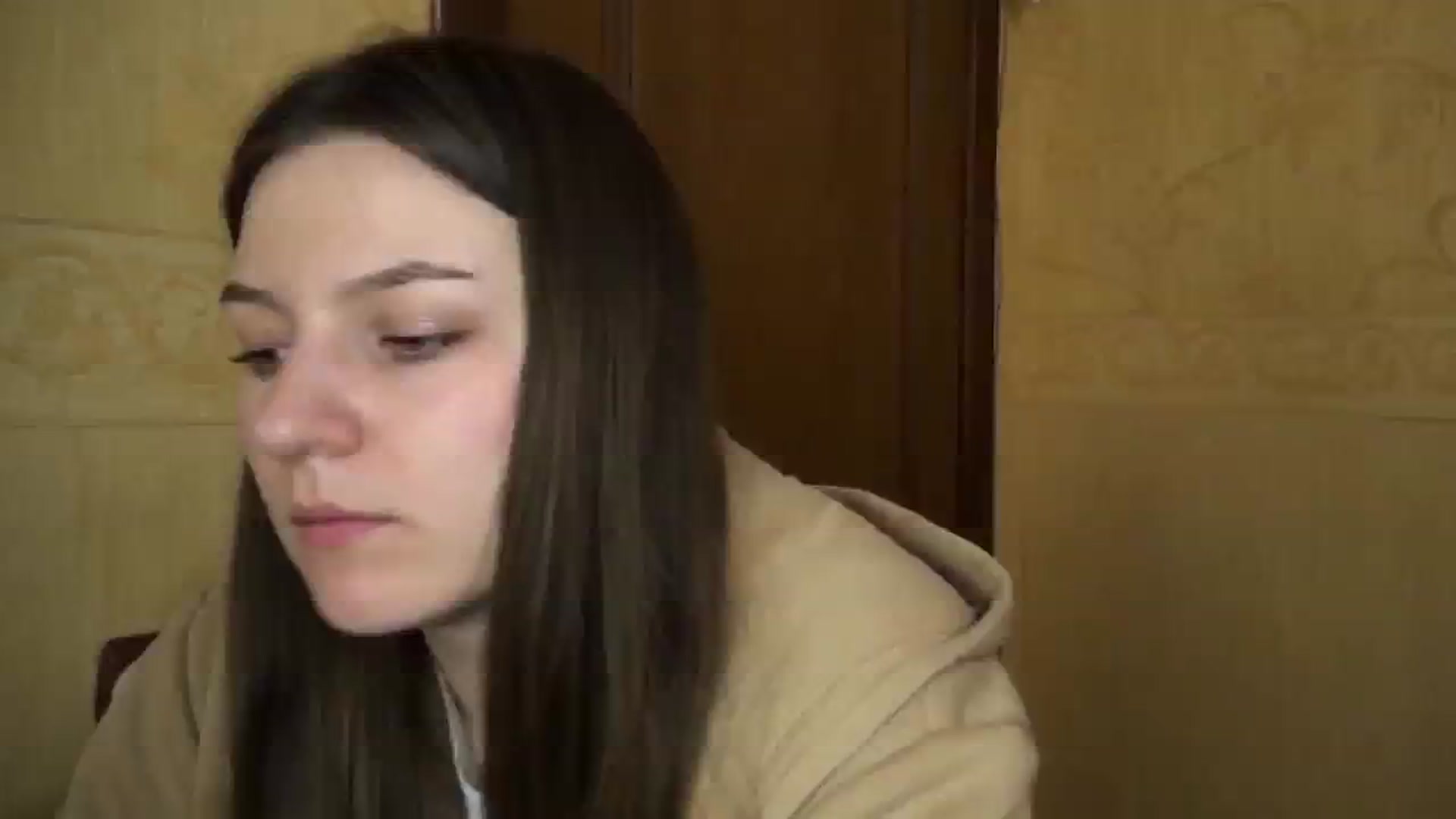 Gallery image thumbnail from EveeeOliveee's myfreecams stream on, 05/27/2025, 24:01 image 17 of 20