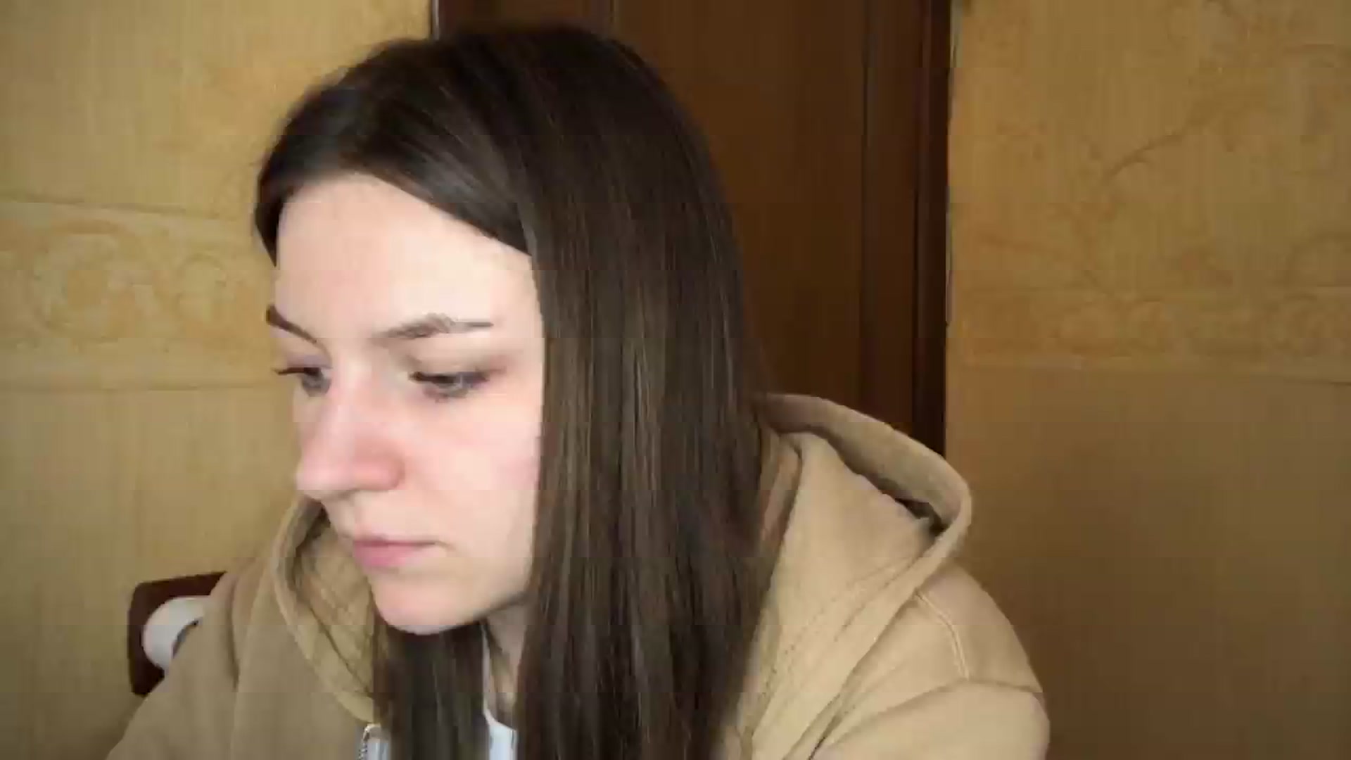 Gallery image thumbnail from EveeeOliveee's myfreecams stream on, 05/27/2025, 24:45 image 5 of 20