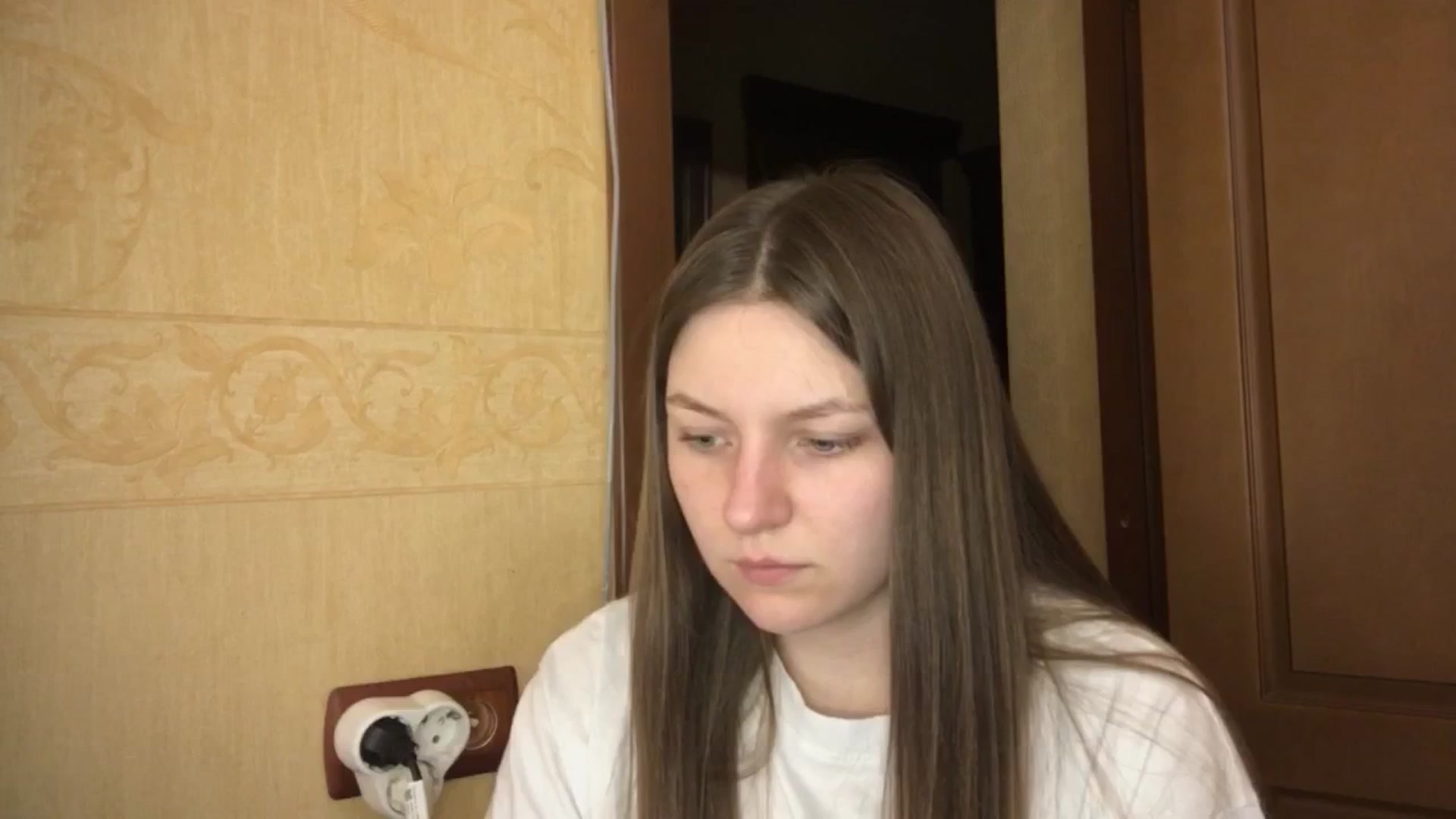 Gallery image thumbnail from EveeeOliveee's myfreecams stream on, 06/23/2025, 22:00 image 1 of 20