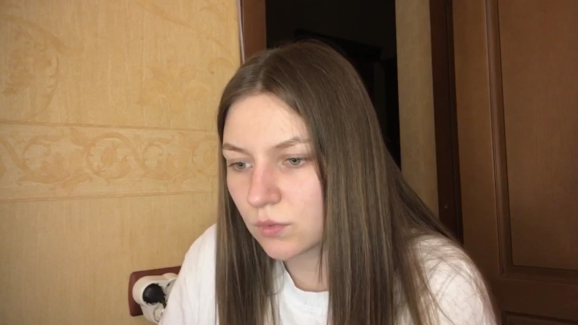 Gallery image thumbnail from EveeeOliveee's myfreecams stream on, 06/23/2025, 22:00 image 5 of 20