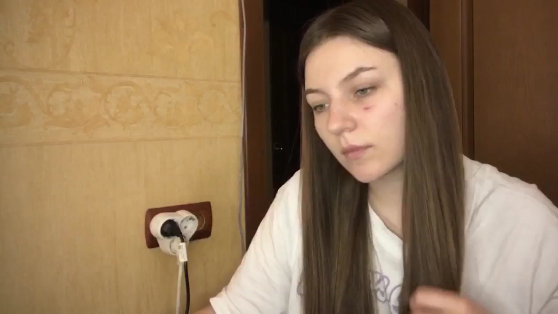 Gallery image thumbnail from EveeeOliveee's myfreecams stream on, 06/24/2025, 22:47 image 19 of 20