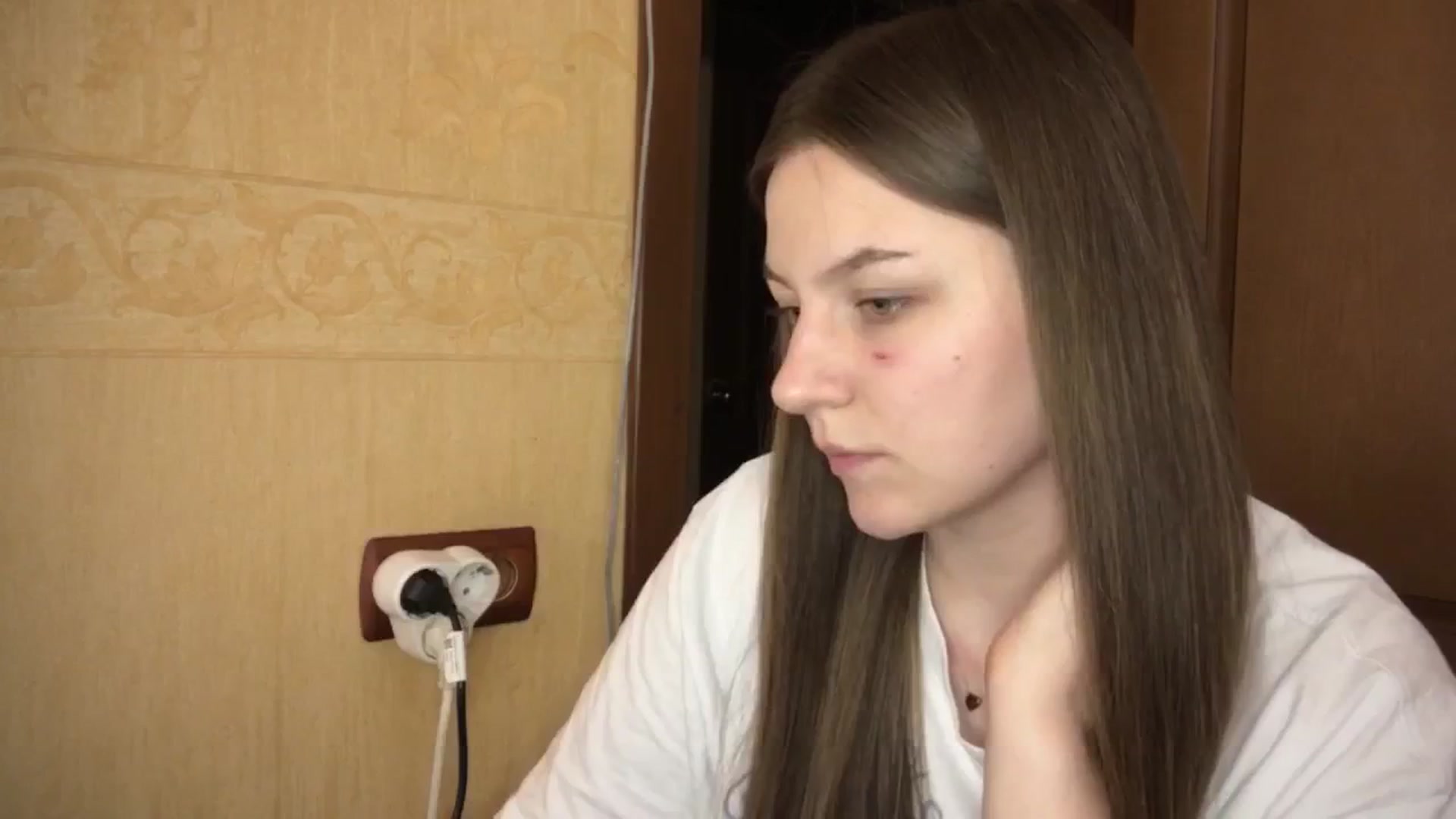 Gallery image thumbnail from EveeeOliveee's myfreecams stream on, 06/24/2025, 22:47 image 13 of 20