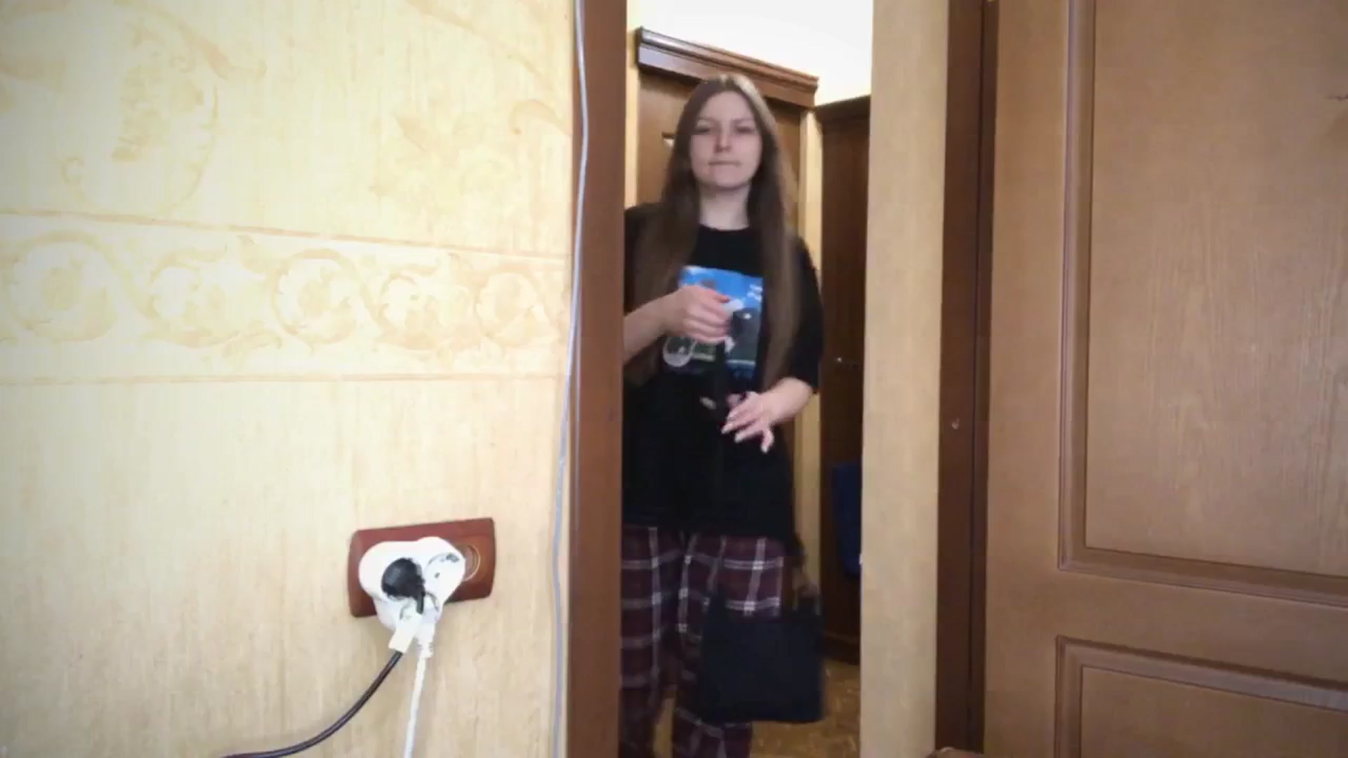 Gallery image thumbnail from EveeeOliveee's myfreecams stream on, 06/30/2025, 16:57 image 8 of 20