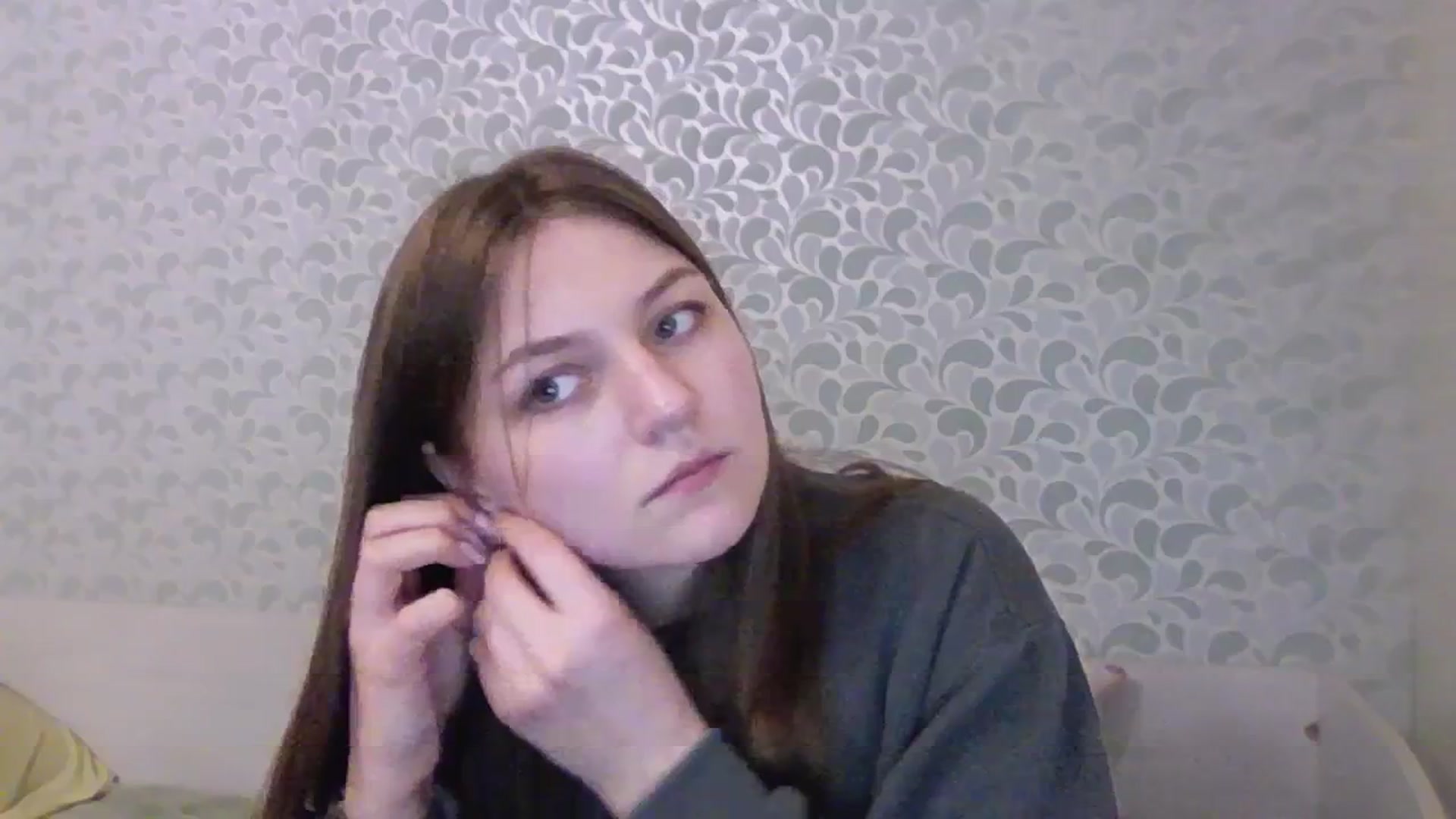 Gallery image thumbnail from EveeeOliveee's myfreecams stream on, 07/05/2025, 23:21 image 19 of 20