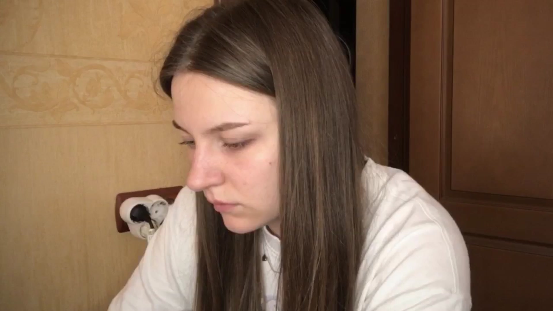 Gallery image thumbnail from EveeeOliveee's myfreecams stream on, 07/13/2025, 23:07 image 13 of 20