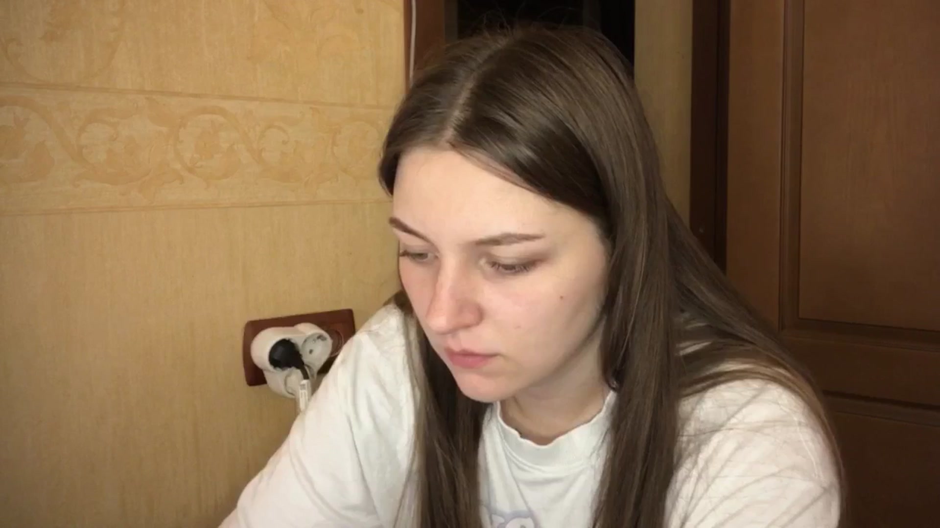Gallery image thumbnail from EveeeOliveee's myfreecams stream on, 07/13/2025, 23:38 image 17 of 20
