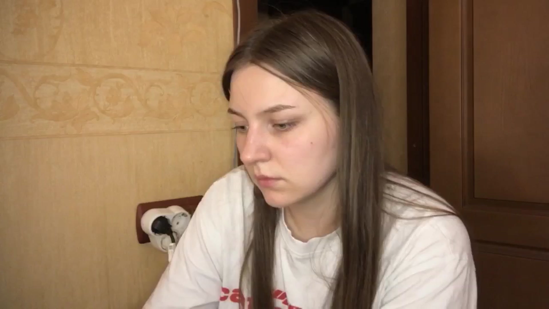 Gallery image thumbnail from EveeeOliveee's myfreecams stream on, 07/18/2025, 24:48 image 9 of 20