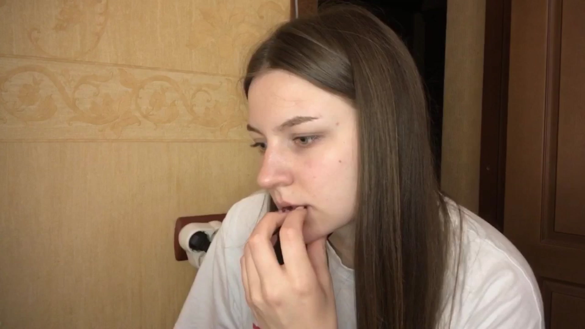 Gallery image thumbnail from EveeeOliveee's myfreecams stream on, 07/18/2025, 23:10 image 3 of 20