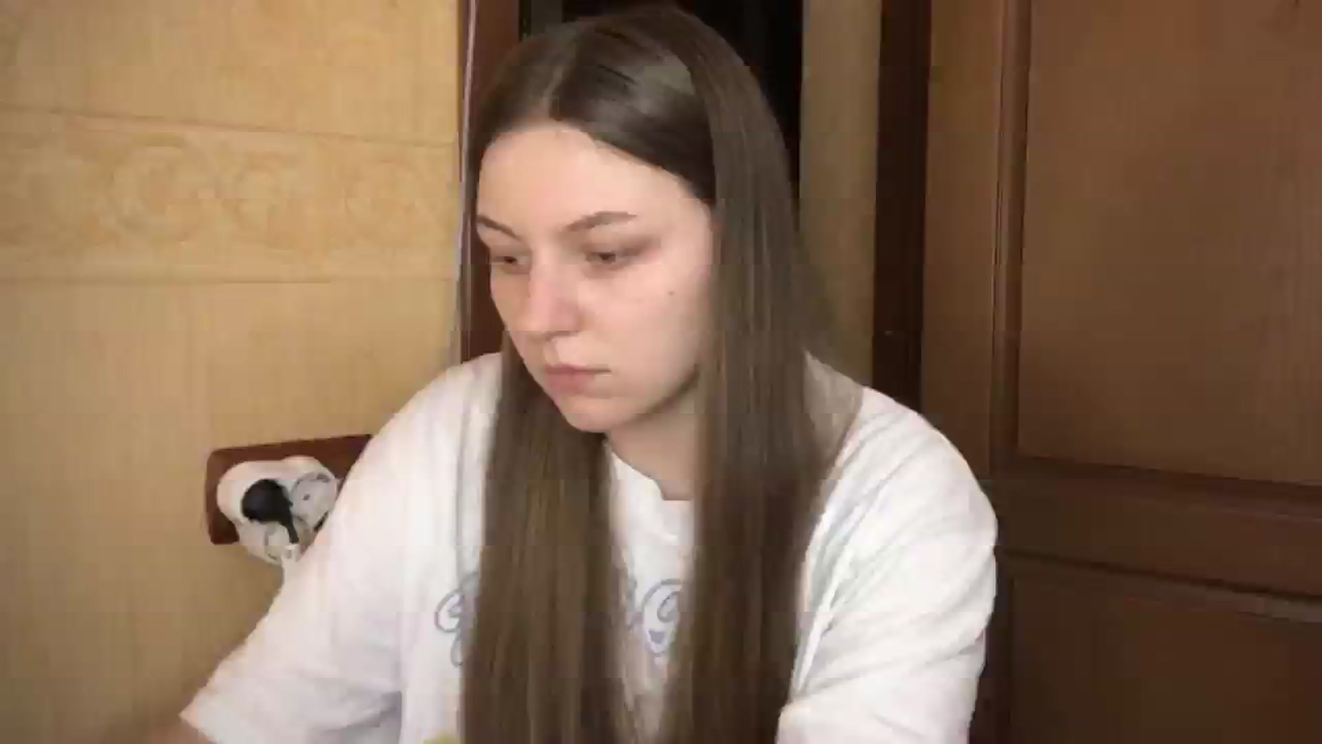 Gallery image thumbnail from EveeeOliveee's myfreecams stream on, 07/22/2025, 23:34 image 9 of 20