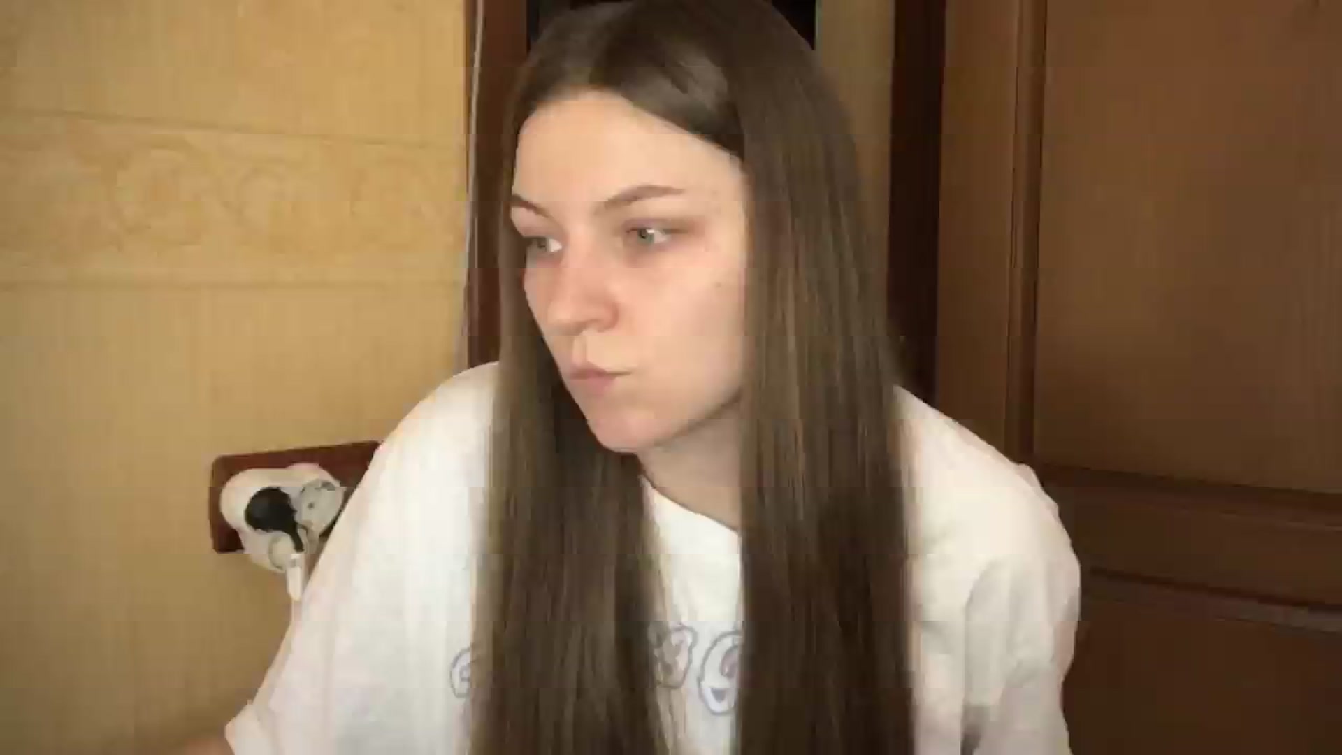 Gallery image thumbnail from EveeeOliveee's myfreecams stream on, 07/22/2025, 23:34 image 6 of 20