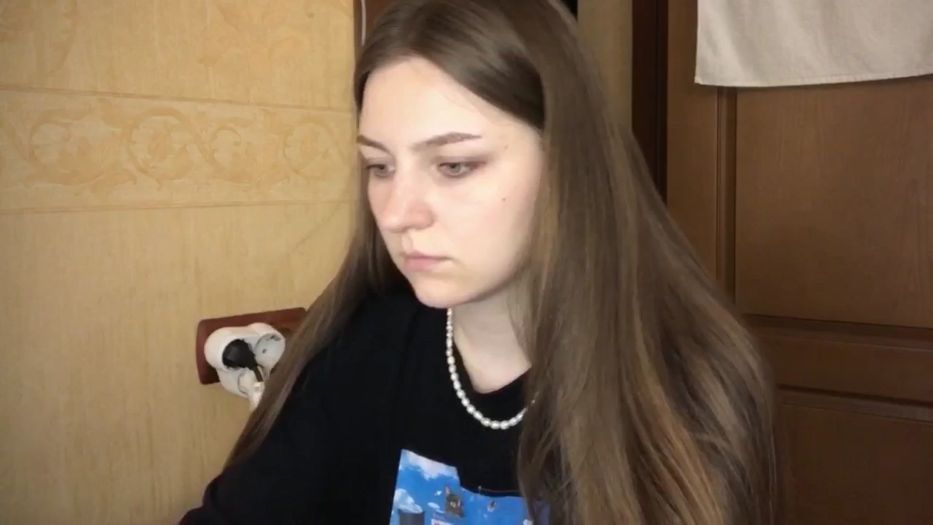 Gallery image thumbnail from EveeeOliveee's myfreecams stream on, 07/23/2025, 22:09 image 18 of 20