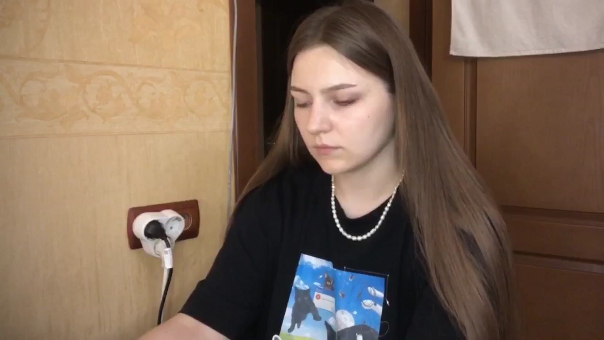 Gallery image thumbnail from EveeeOliveee's myfreecams stream on, 07/23/2025, 22:09 image 15 of 20