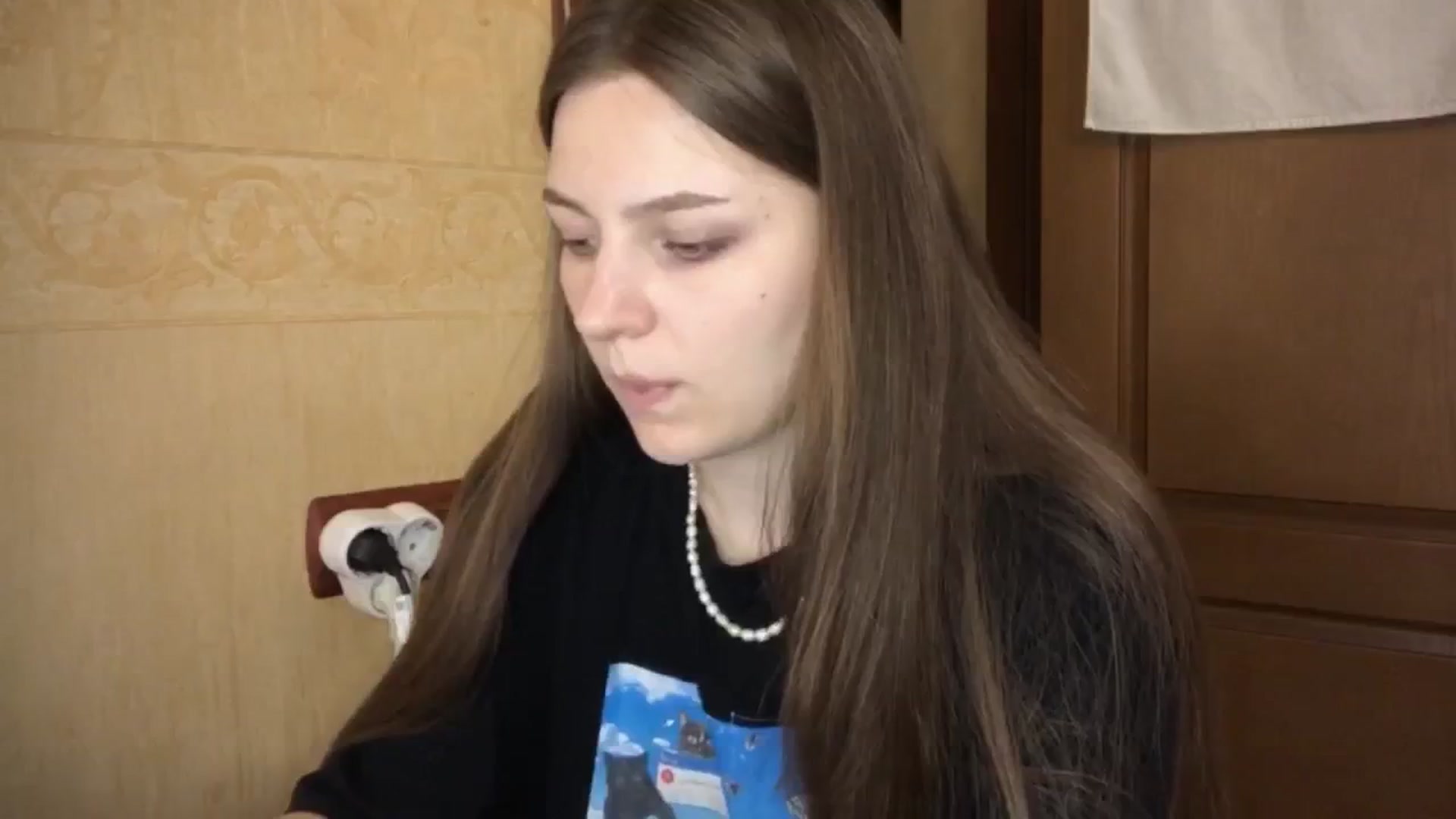Gallery image thumbnail from EveeeOliveee's myfreecams stream on, 07/23/2025, 22:09 image 19 of 20