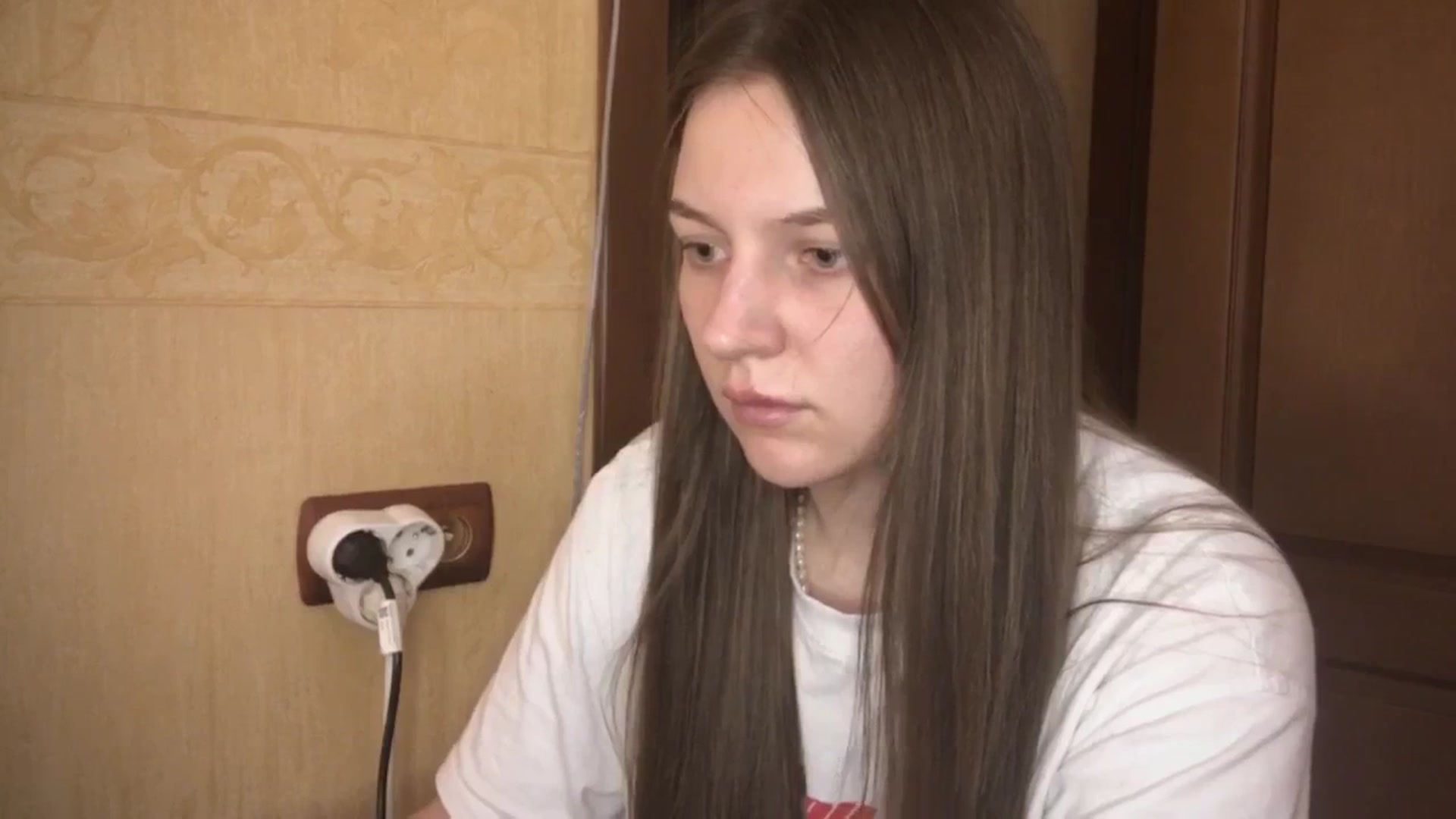 Gallery image thumbnail from EveeeOliveee's myfreecams stream on, 07/31/2025, 24:07 image 19 of 20
