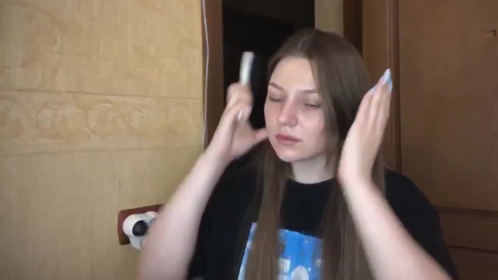 Gallery image thumbnail from EveeeOliveee's myfreecams stream on, 08/02/2025, 23:20 image 17 of 20