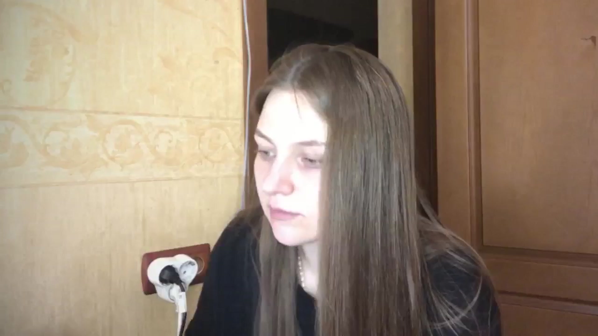 Gallery image thumbnail from EveeeOliveee's myfreecams stream on, 08/02/2025, 23:20 image 11 of 20
