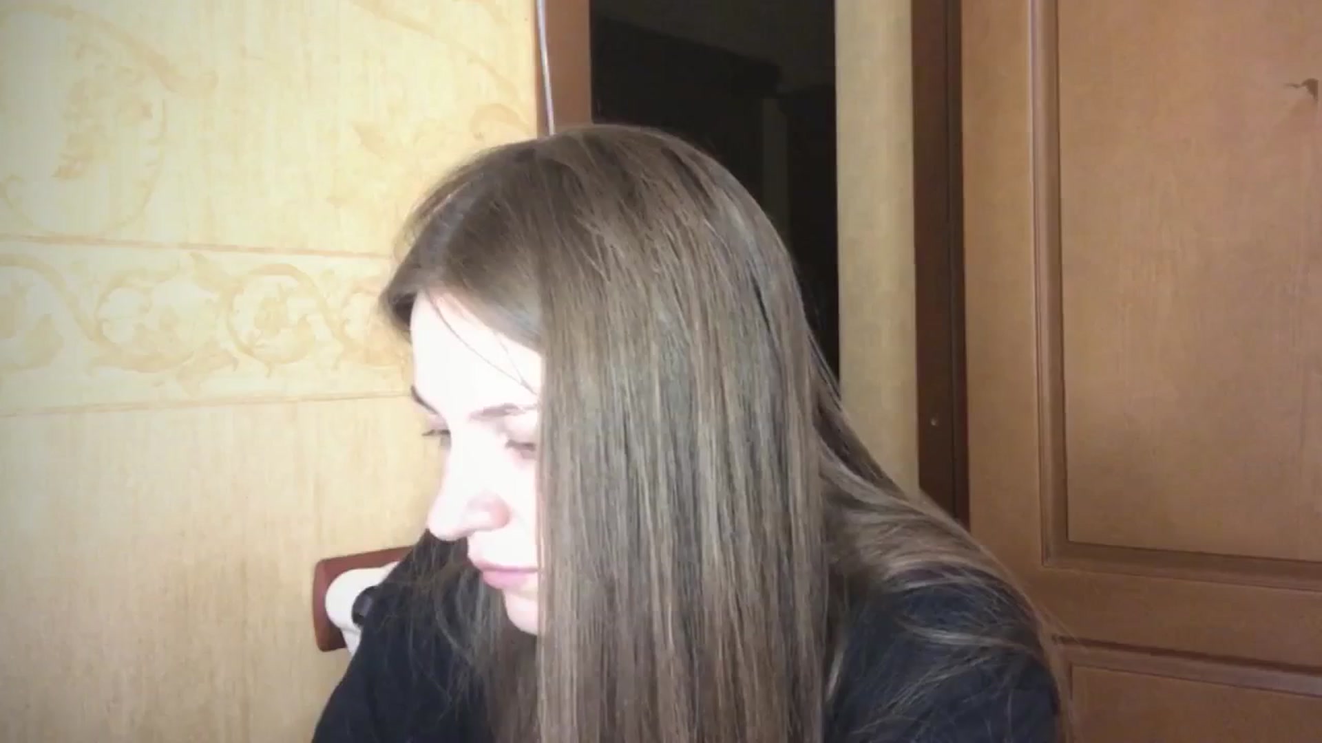 Gallery image thumbnail from EveeeOliveee's myfreecams stream on, 08/02/2025, 23:20 image 13 of 20