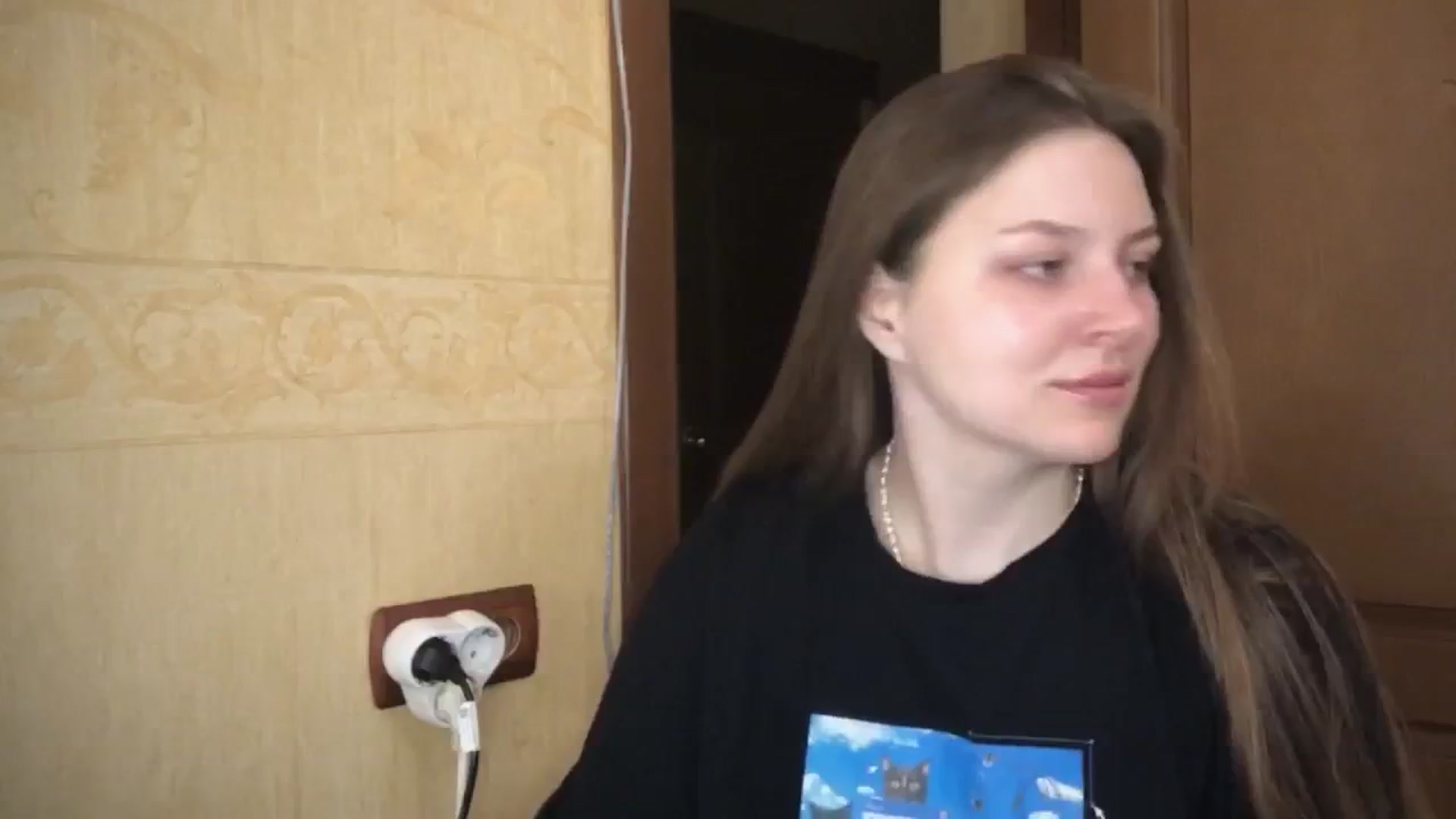 Gallery image thumbnail from EveeeOliveee's myfreecams stream on, 08/02/2025, 23:20 image 4 of 20