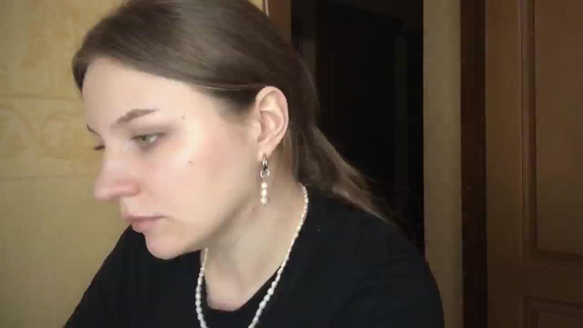 Gallery image thumbnail from EveeeOliveee's myfreecams stream on, 08/04/2025, 01:00 image 3 of 20